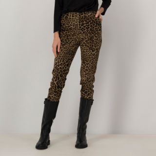 SottoMarino
Pantaloni stampa
animalier in twill
mano pesca