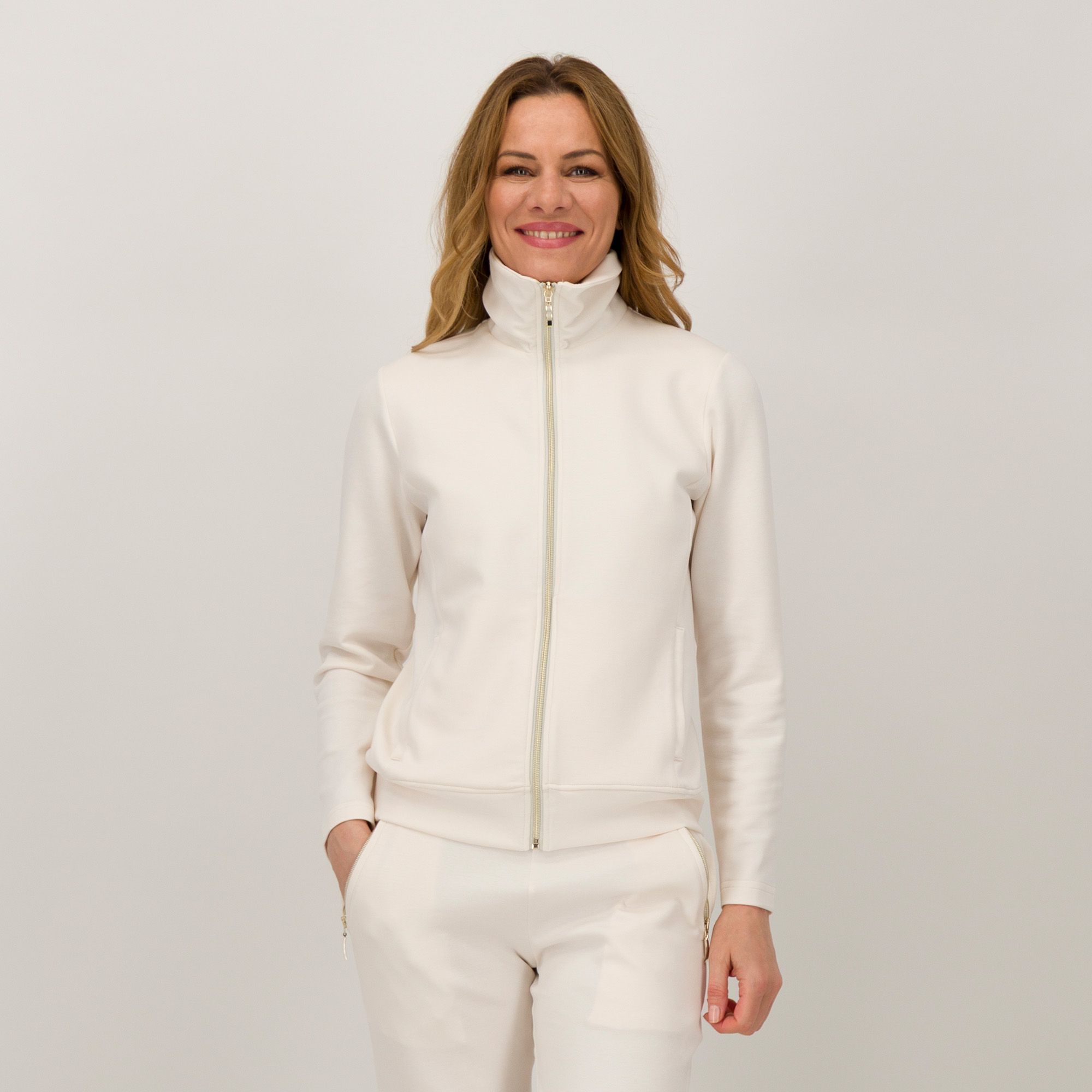 Officina della Moda
Felpa in misto
cotone a
maniche lunghe