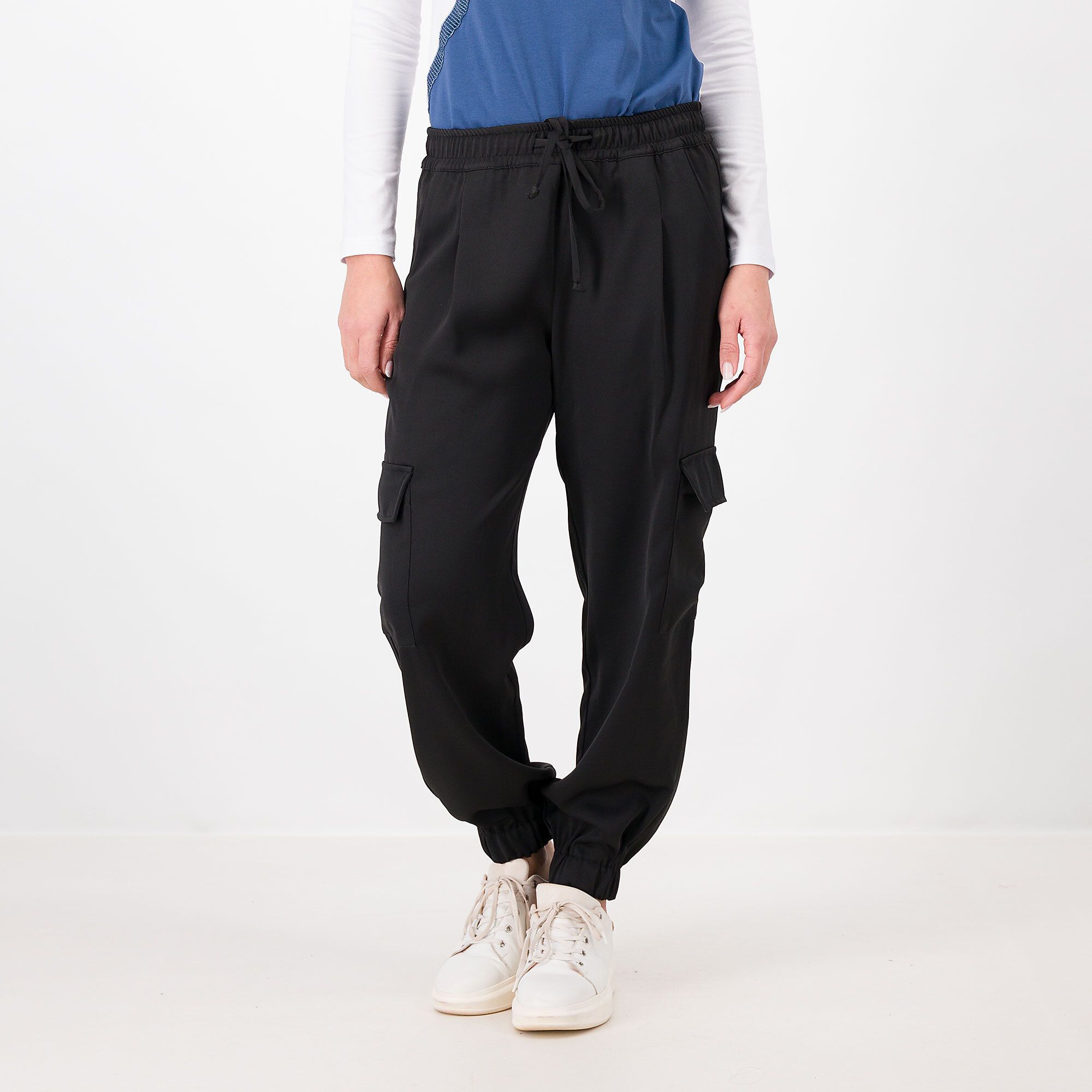 Image of Olly Doo Pantaloni jogger in enver satin Vita con coulisse Made in Italy061