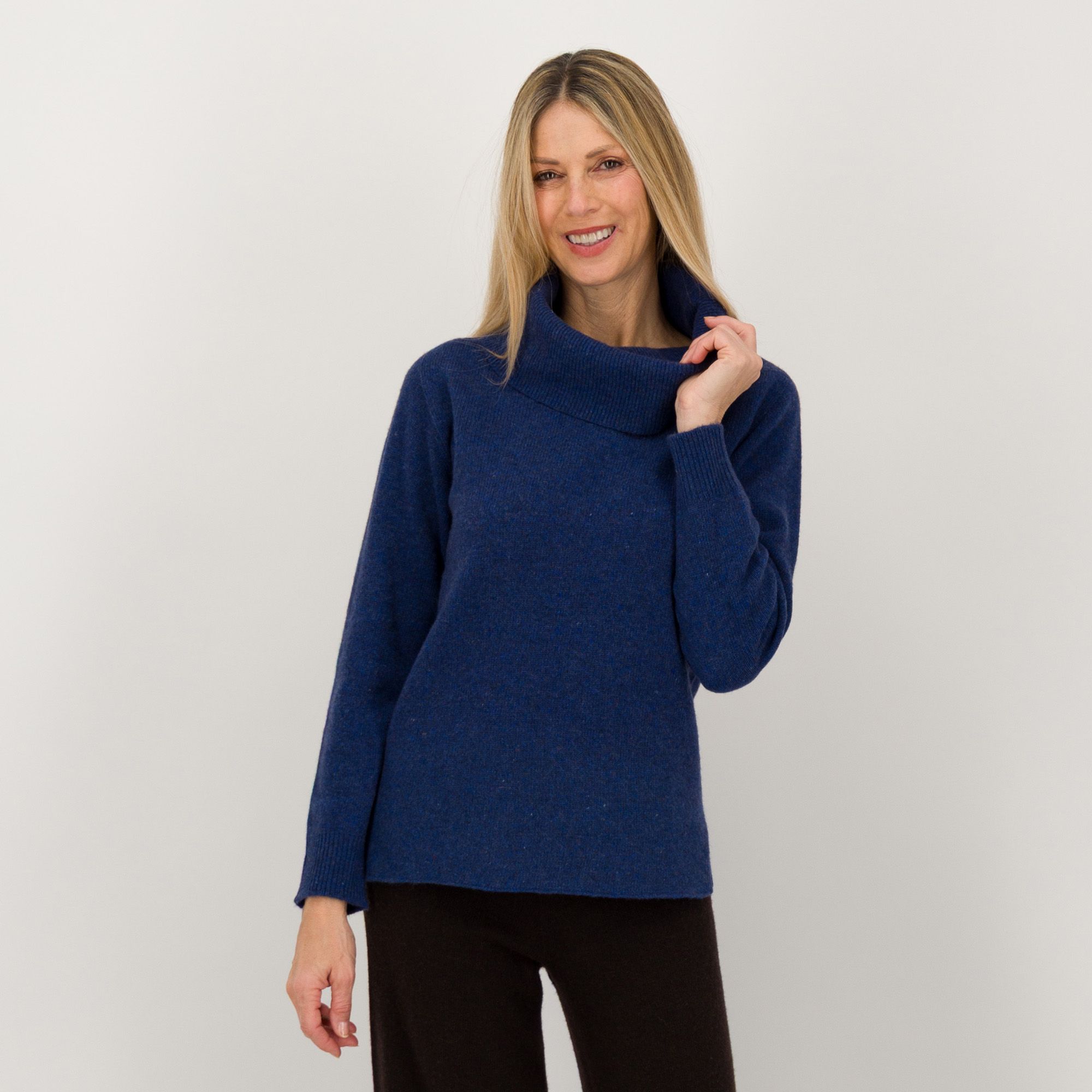 Hekla & Co.
Maglione in misto
lana con cashmere
collo a ciambella