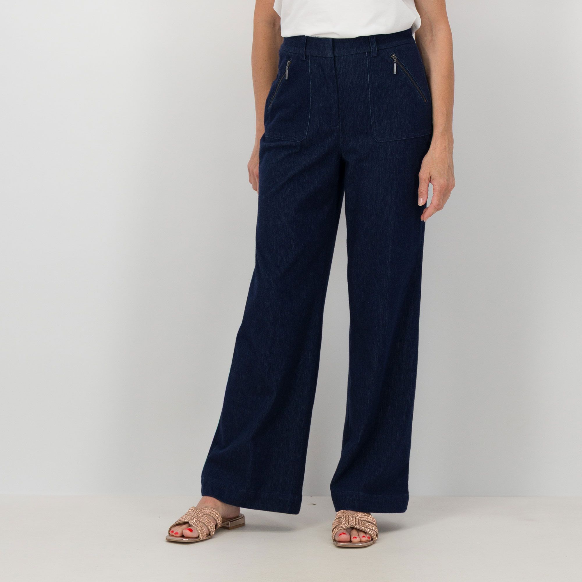 Grey by Jhoan Sebastian Grey Pantaloni a gamba svasata con elastico