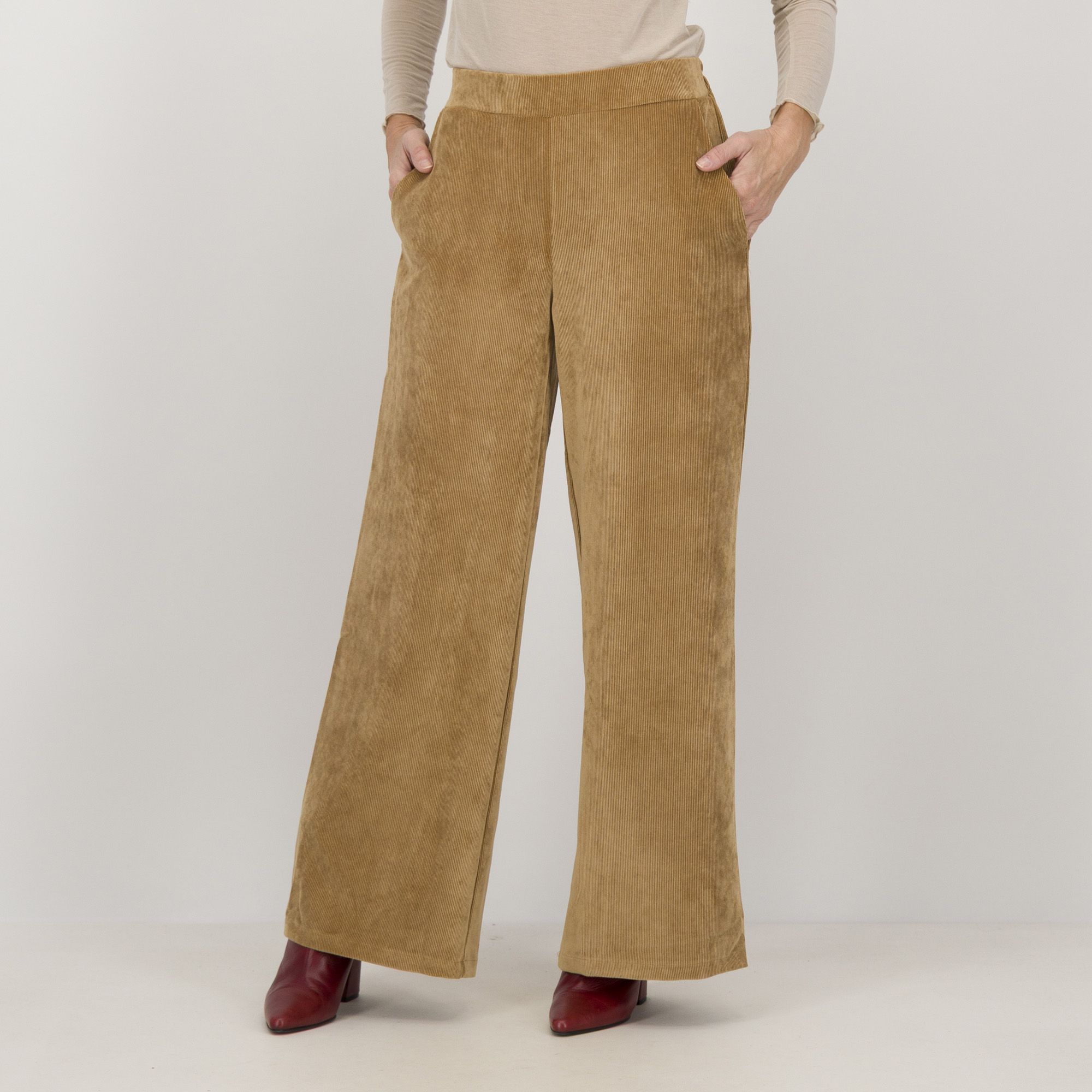 Risskio
Pantaloni in velluto
a coste