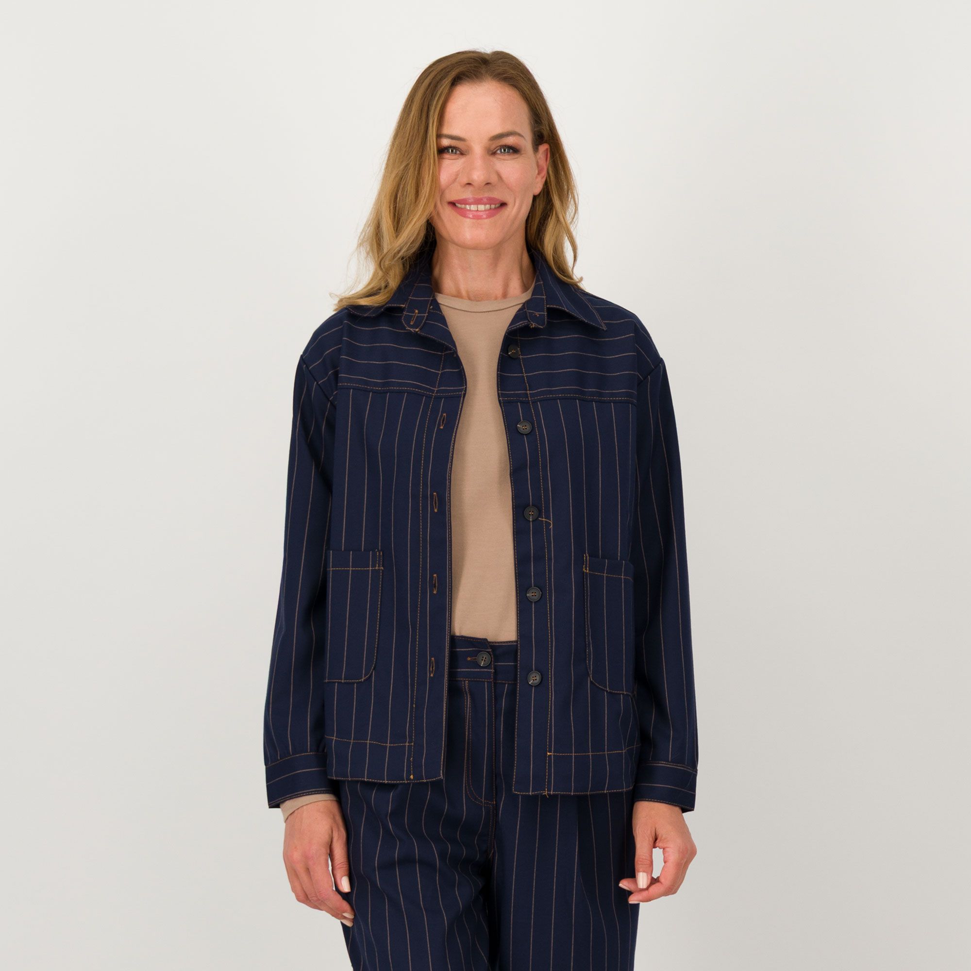 Lucrezia Sciortino
Giacca camicia
gessata