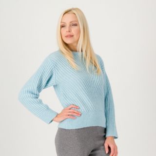 Hekla & Co.
Maglia girocollo
a coste diagonali
manica lunga