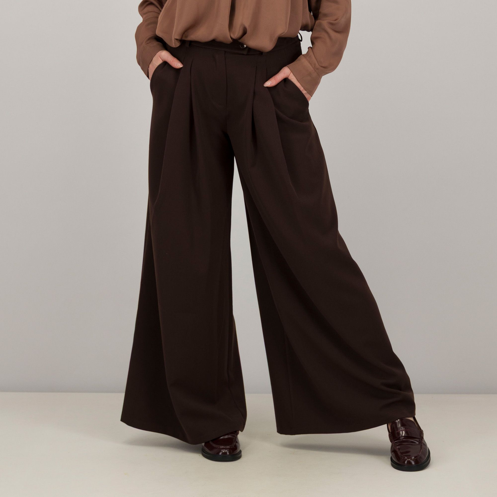 Mood Atelier Pantaloni ampi in twill con elastico
