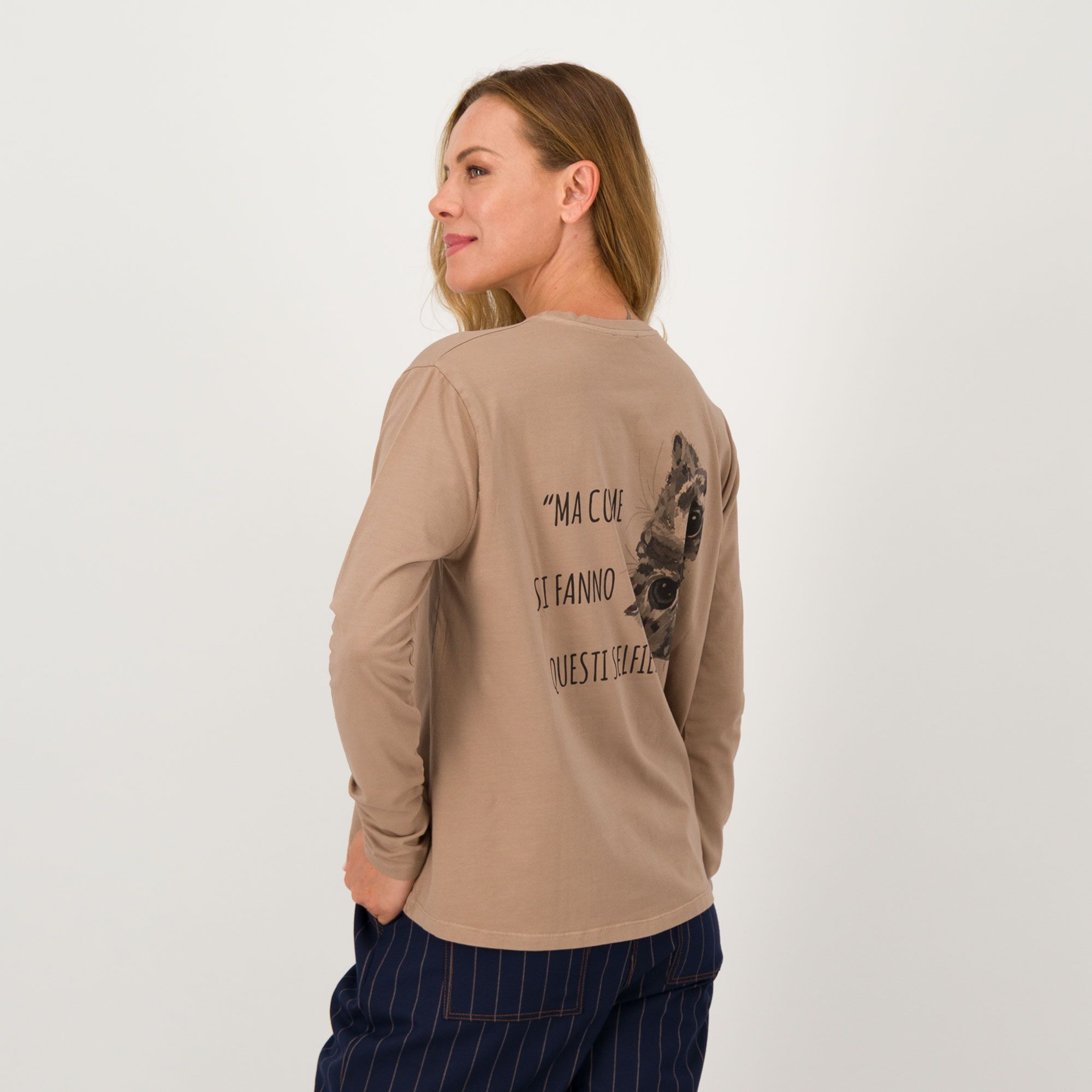 Lucrezia Sciortino
Maglia con stampa
in misto cotone