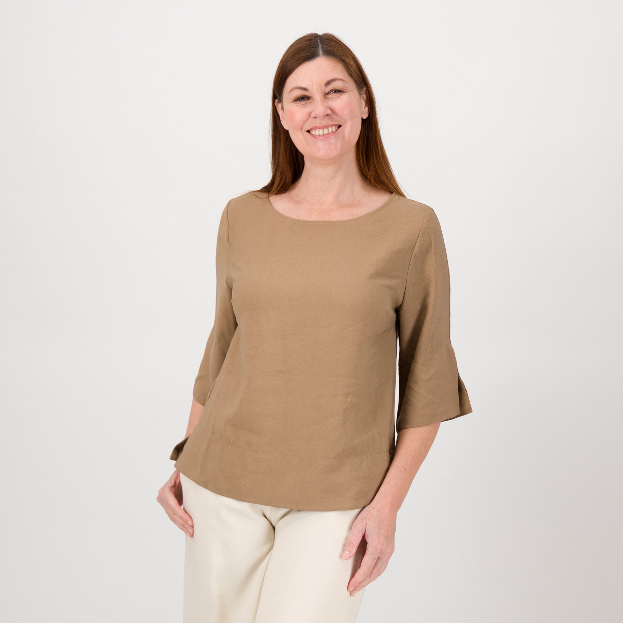Olly Doo
Blusa con scollo
a barca