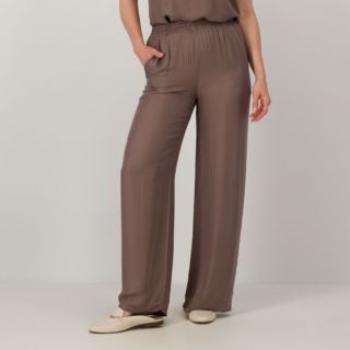 Mood Atelier
Pantaloni
con tasche
in viscosa e seta