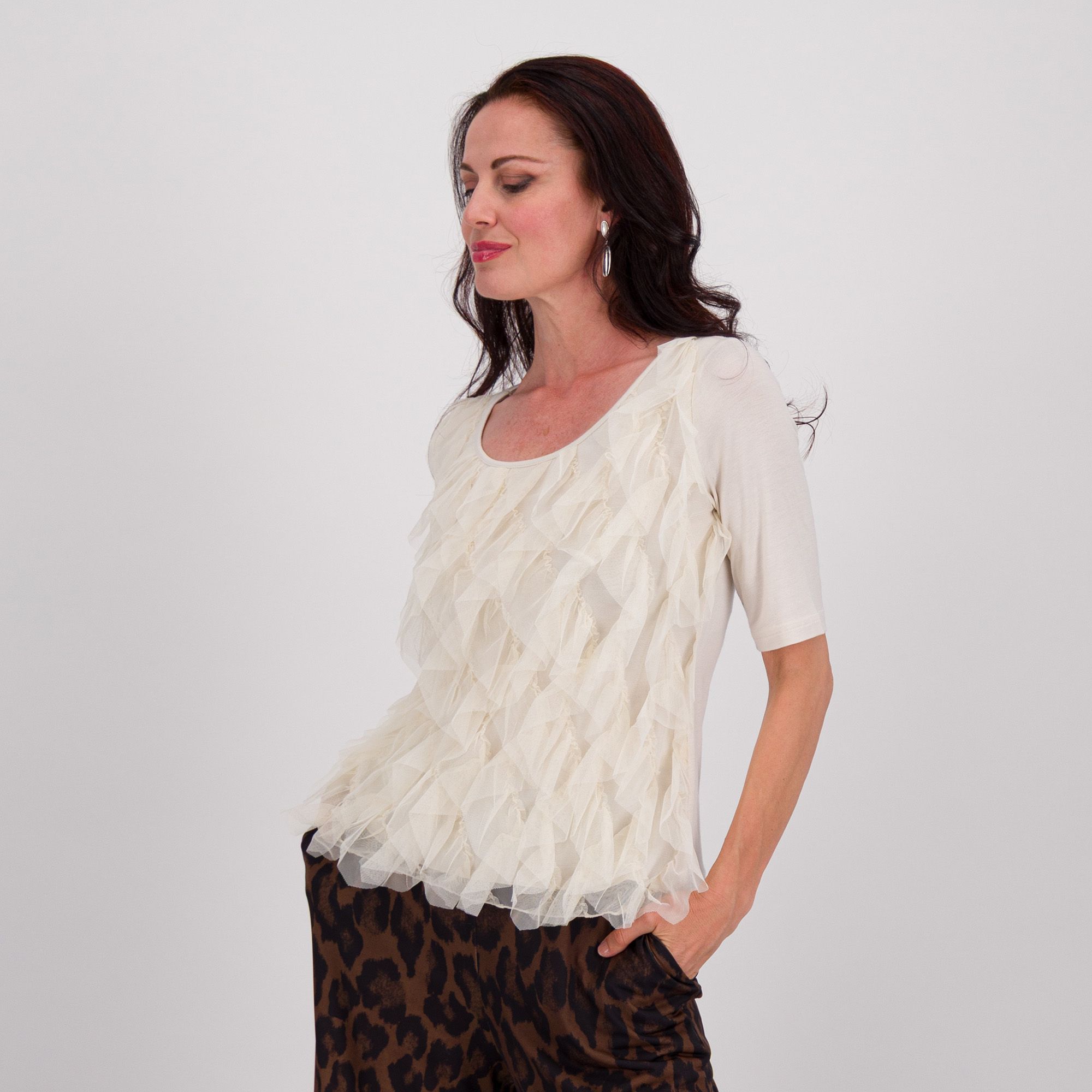 Caterina Lancini T-shirt con tulle ricamato effetto 3D