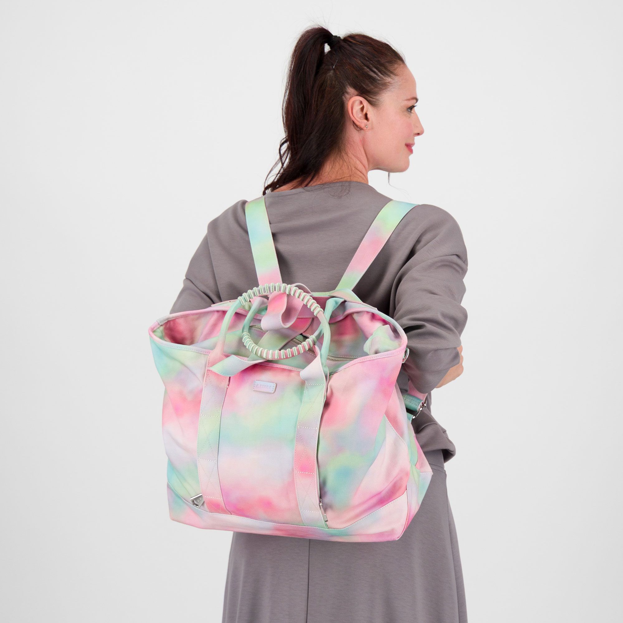 Aimee Kestenberg Borsa a mano convertibile in zaino Wonder