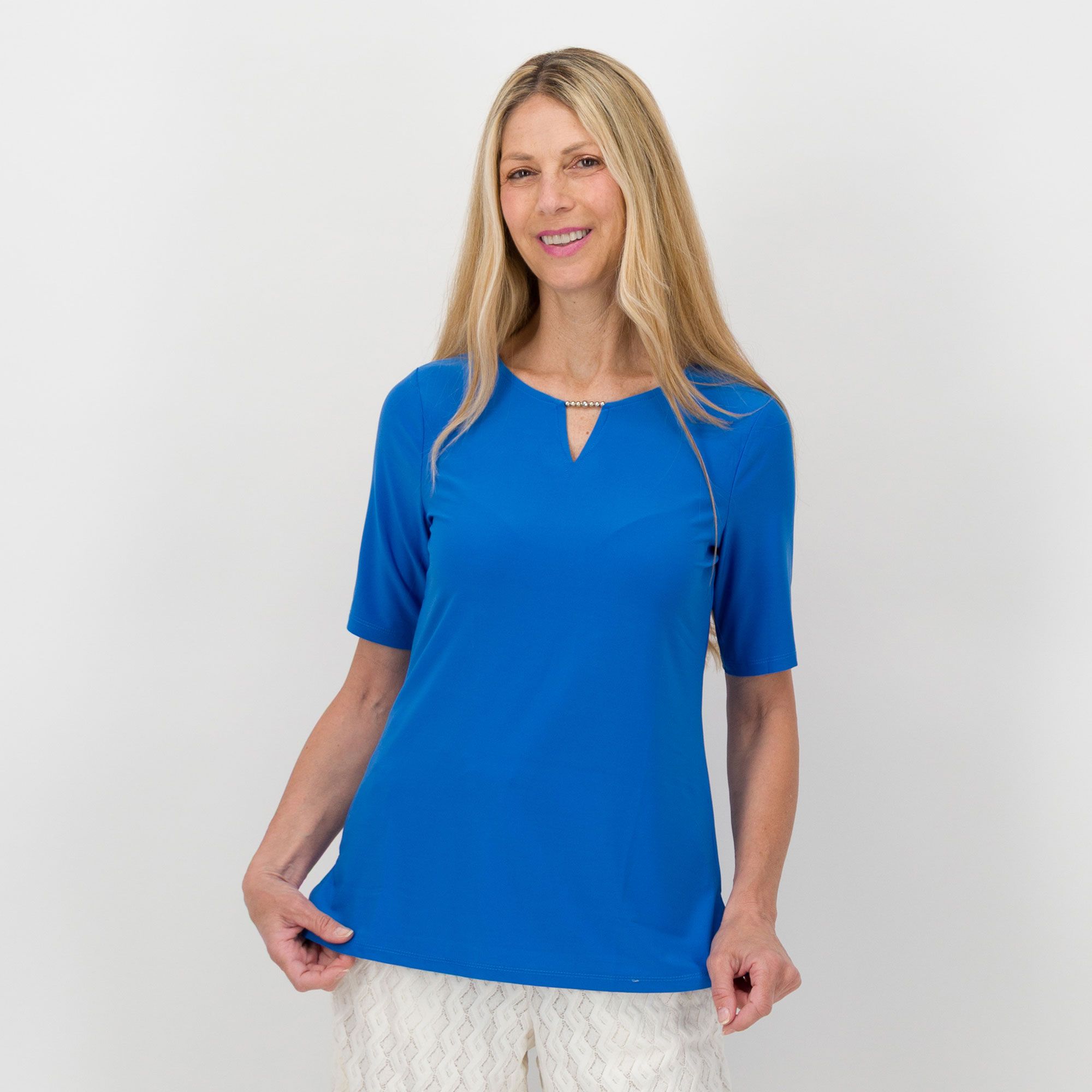 Nina Leonard T-shirt a maniche corte con scollo a V