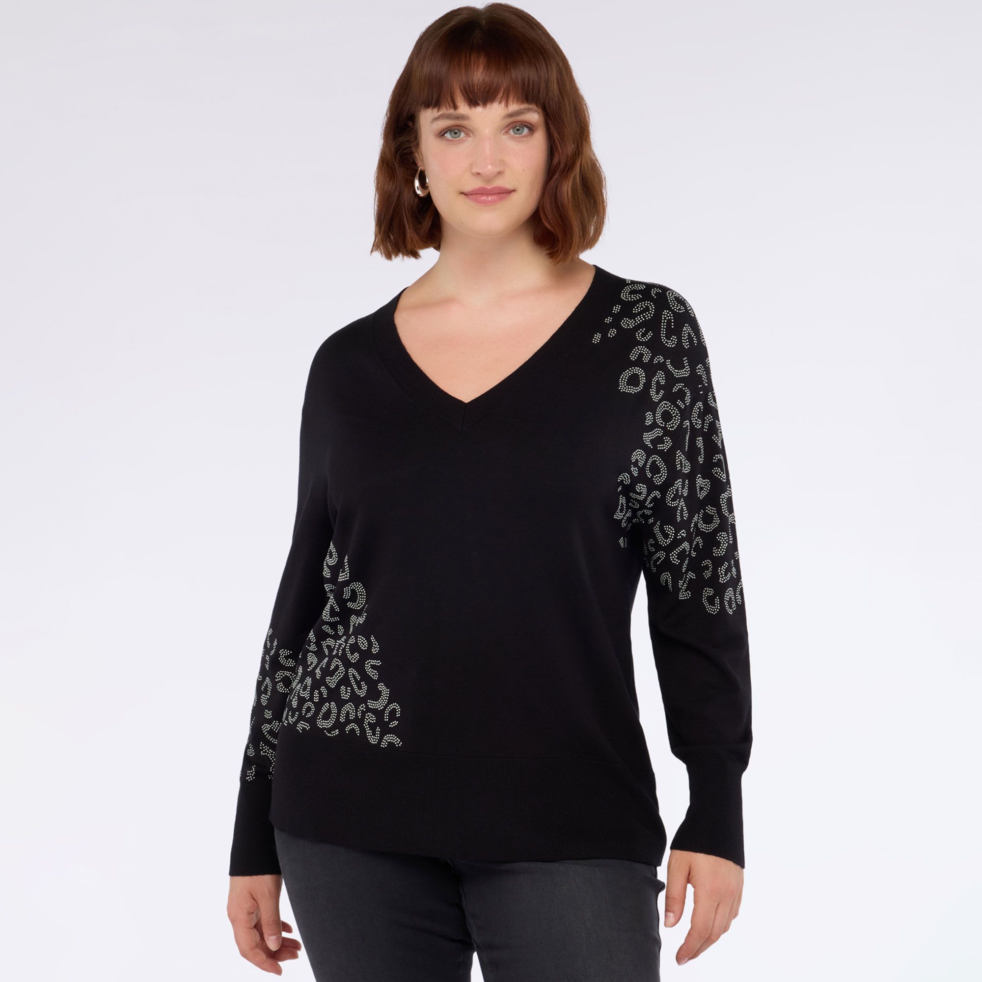 Fiorella Rubino
Maglia scollo a V
con borchiette
animalier