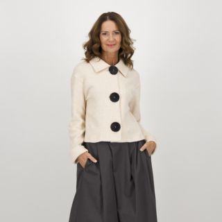 M’ama
Giacchino in maglia
mano caschemire con
colletto a camicia