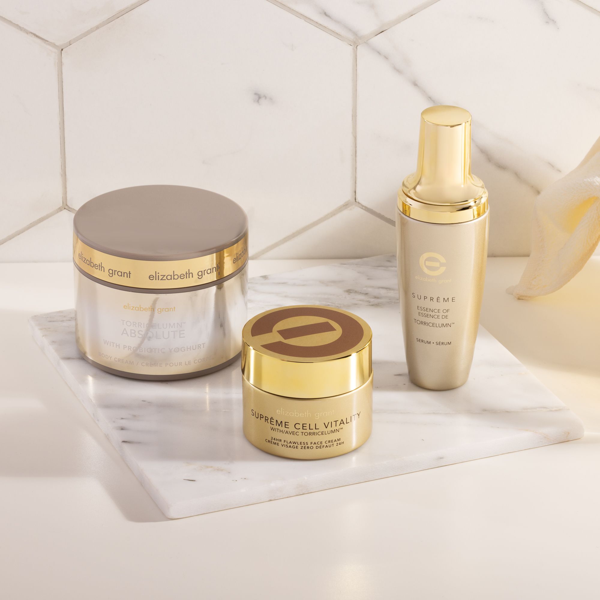 Elizabeth Grant
Siero Supreme,
crema viso Supreme
e corpo Torricelumn