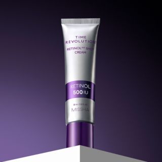 Missha
Crema viso
Time Revolution
Retinol 500 (60ml)
