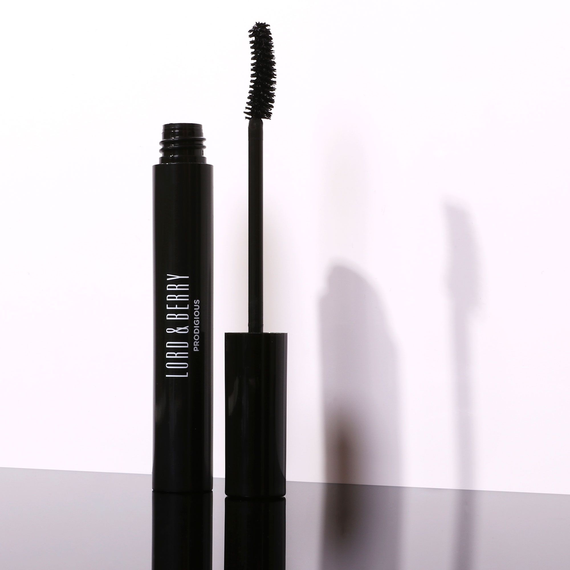 Image of Lord & Berry Prodigious 2 mascara con polvere di diamante061