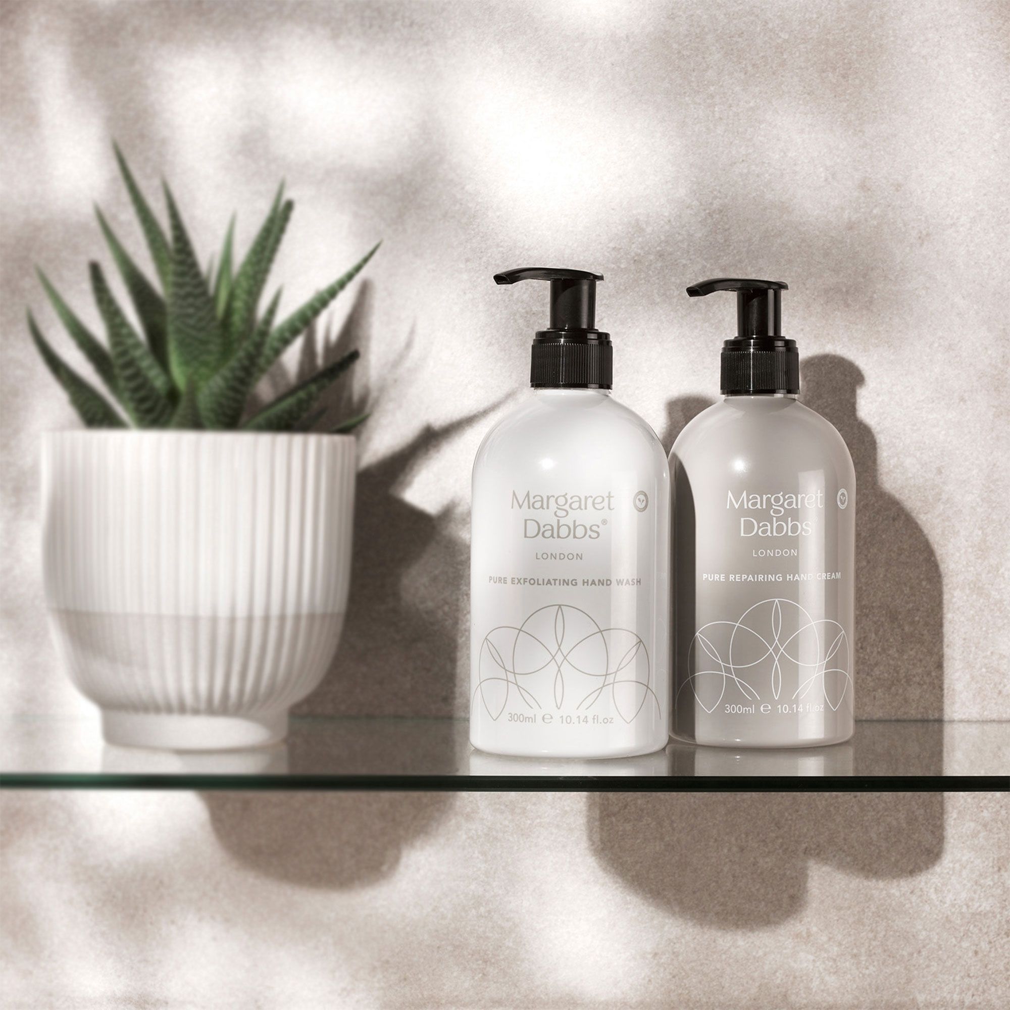 Margaret Dabbs London
Crema mani
Pure Repairing
(300 ml)