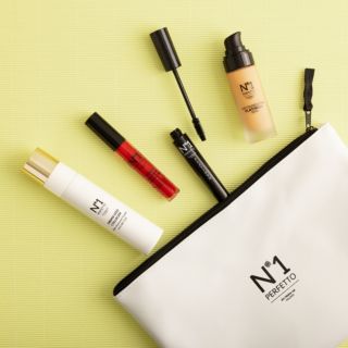 N°1 PERFETTO
Mascara e fondotinta
Platinum, crema viso
e rossetto Collagen