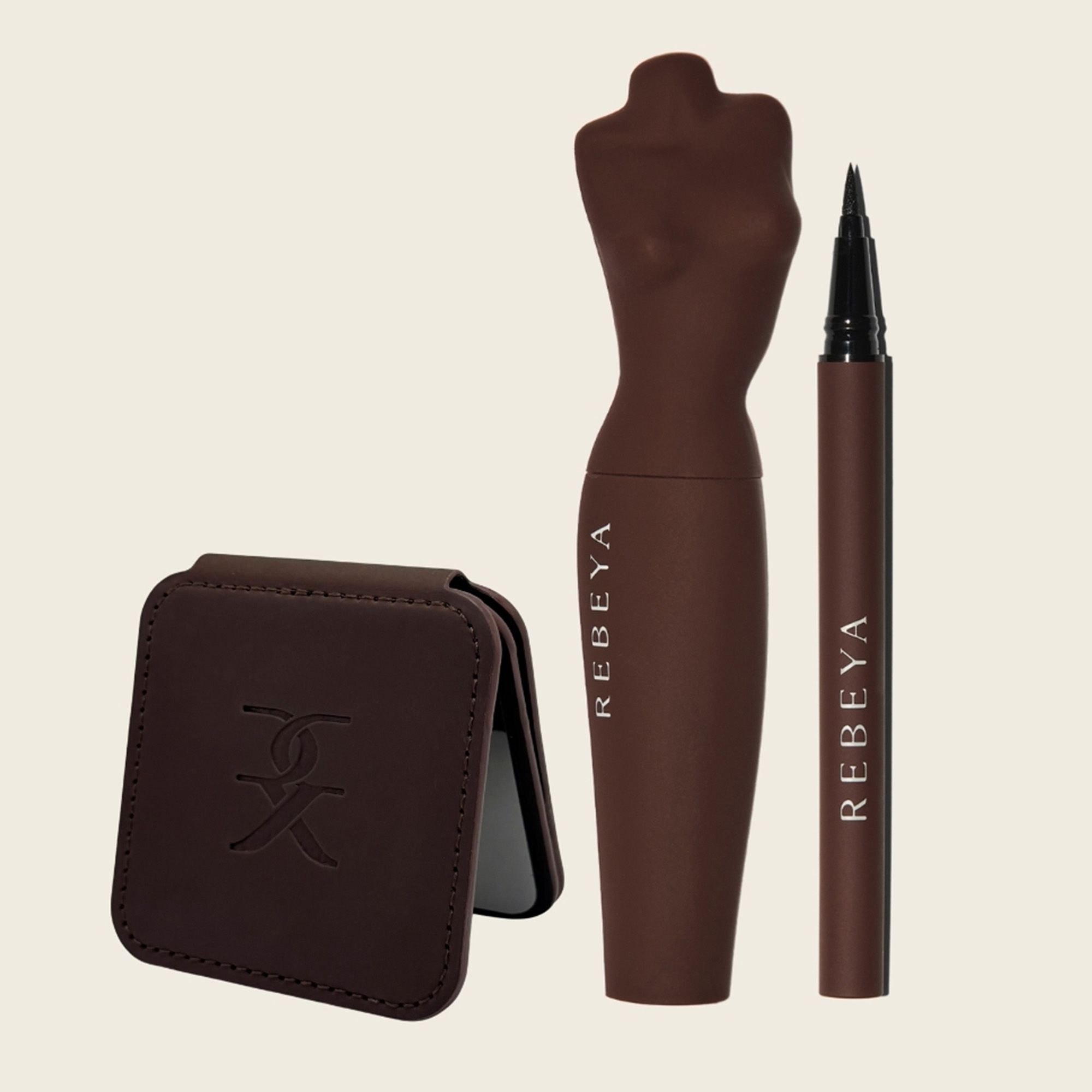 Rebeya
Mascara Flama Libre +
Eyeliner Poder Libre 
+ specchietto