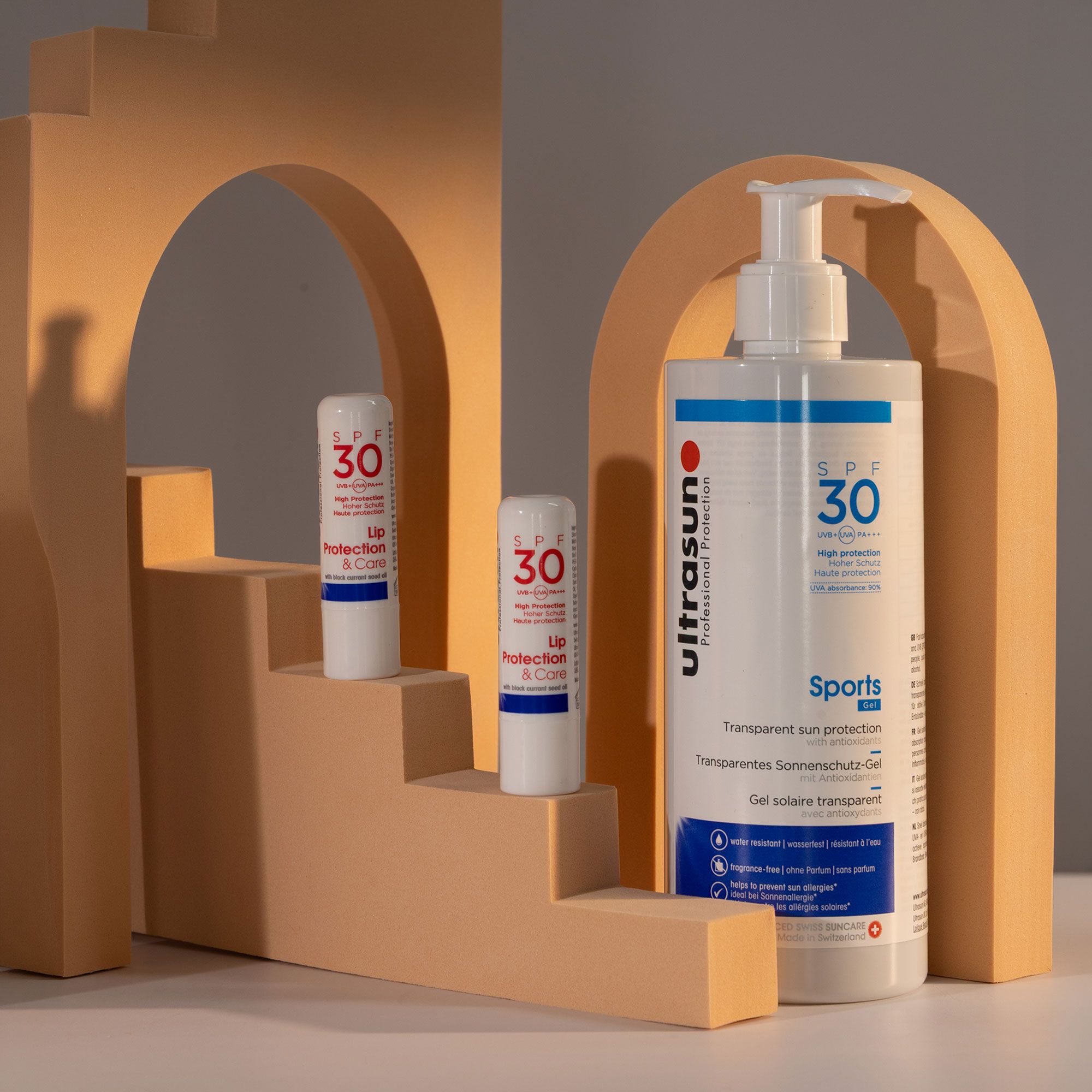 Ultrasun
Gel solare
SPF30 (400ml) + Lip
Protection (2x4,8g)