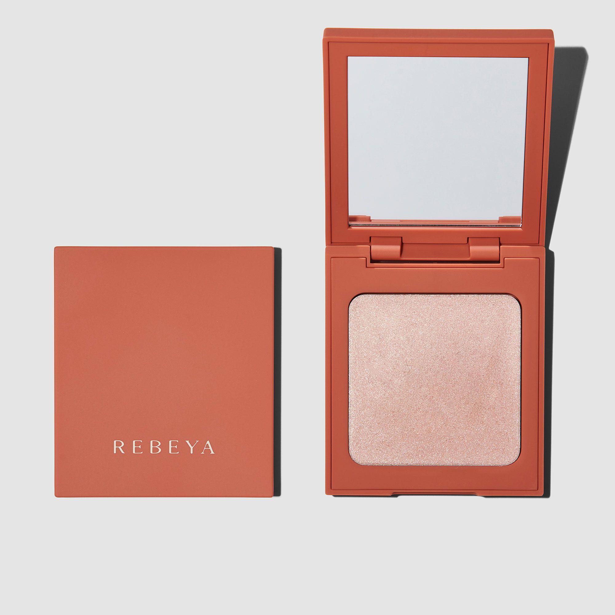 Rebeya
Crema illuminante
Luz Libre