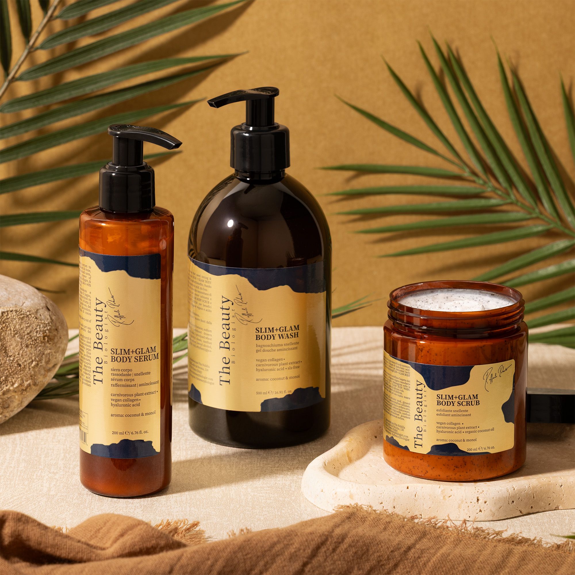 The Beauty Biologist
Bagnoschiuma (500ml),
esfoliante (200ml) e
siero corpo (200ml)