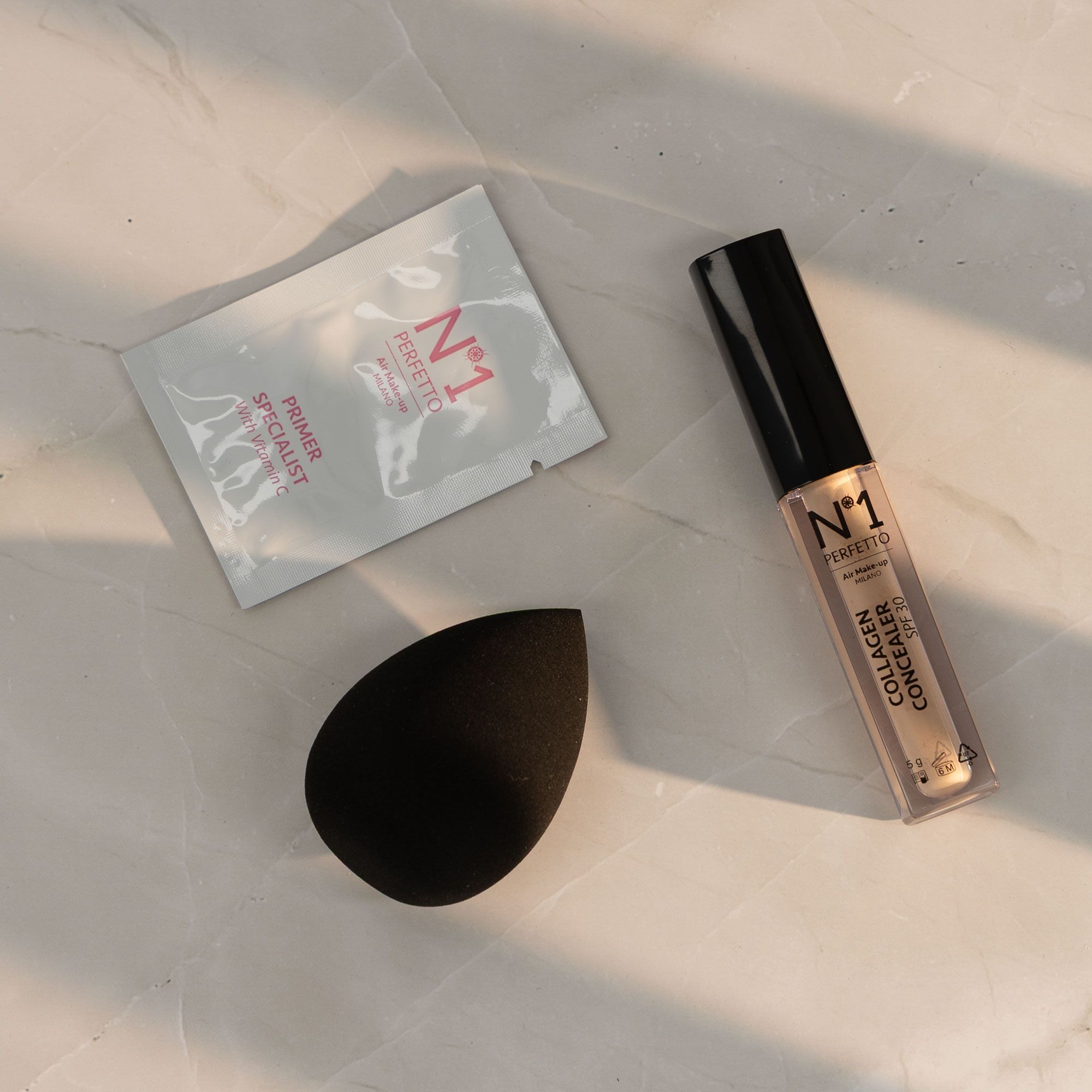 N°1 Perfetto
Correttore occhi
SPF30 (5g)
e applicatore