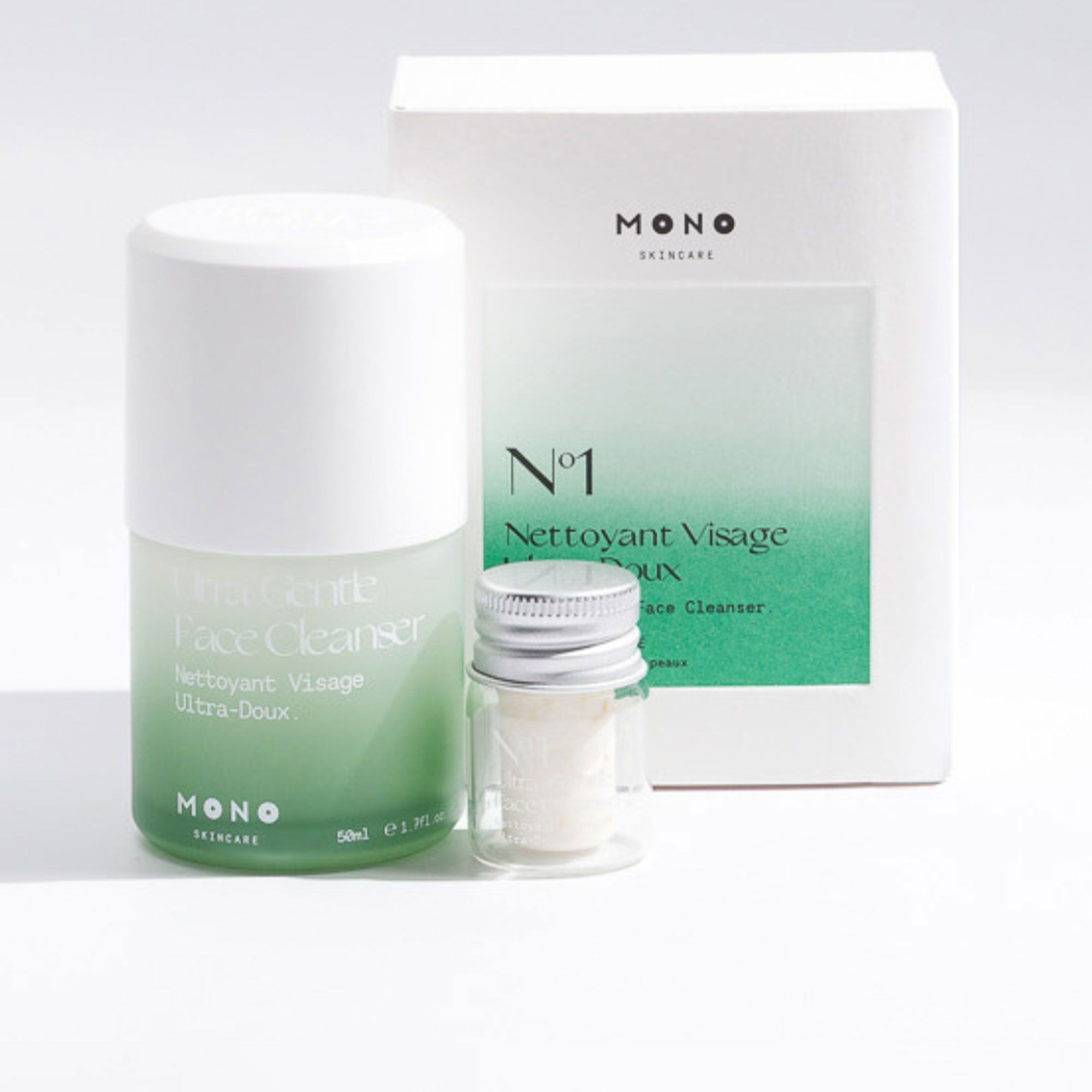 MONO Skincare
Detergente viso
in compressa
con flacone (50ml)