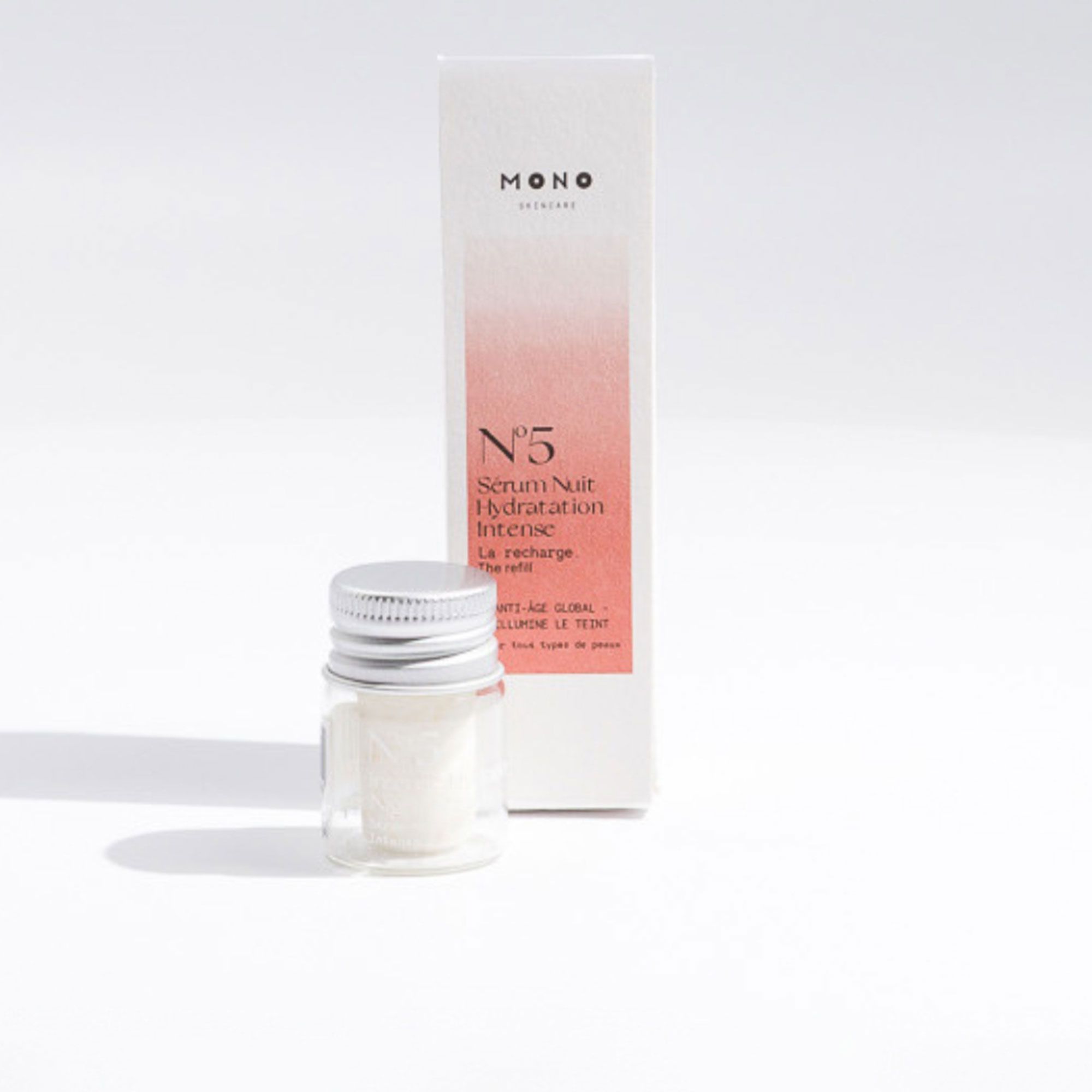 MONO Skincare
Ricarica siero
notte idratante
in compressa (8,5g)