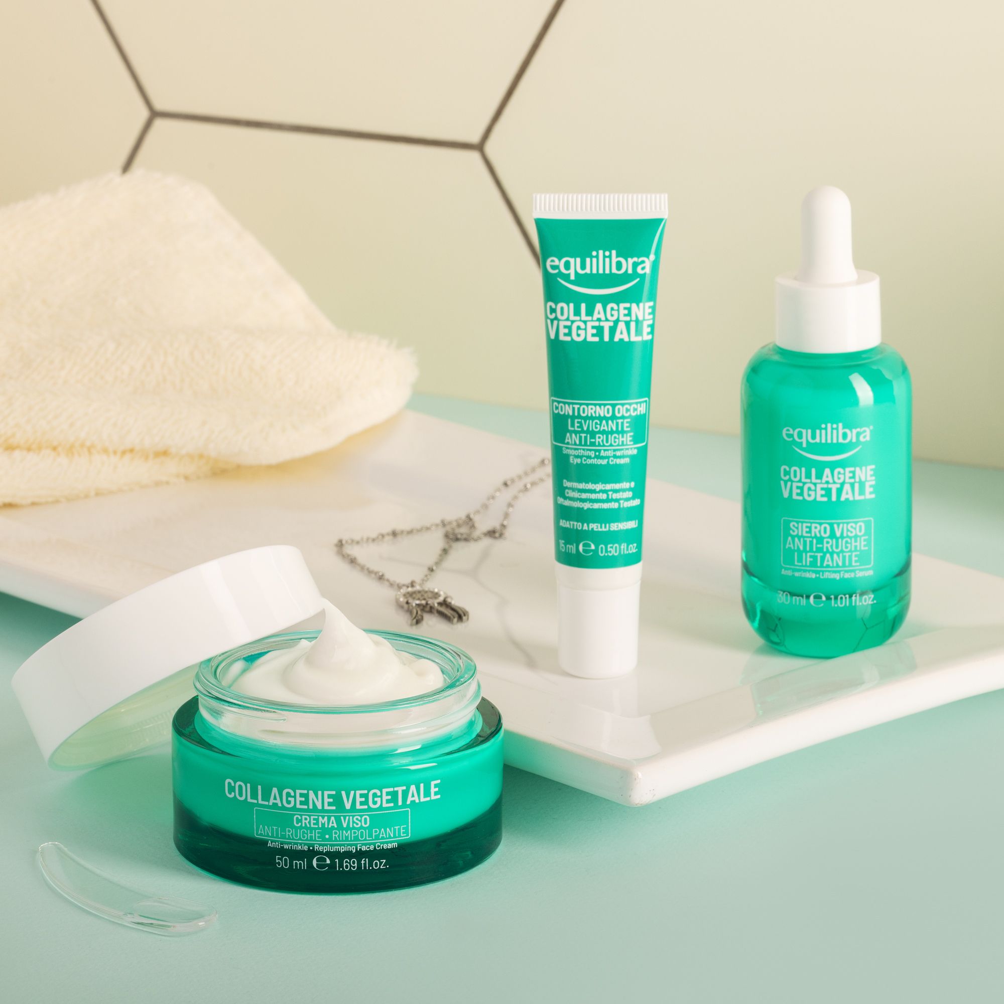 Vitaminica
Collagene Vegetale:
crema viso, siero,
contorno occhi