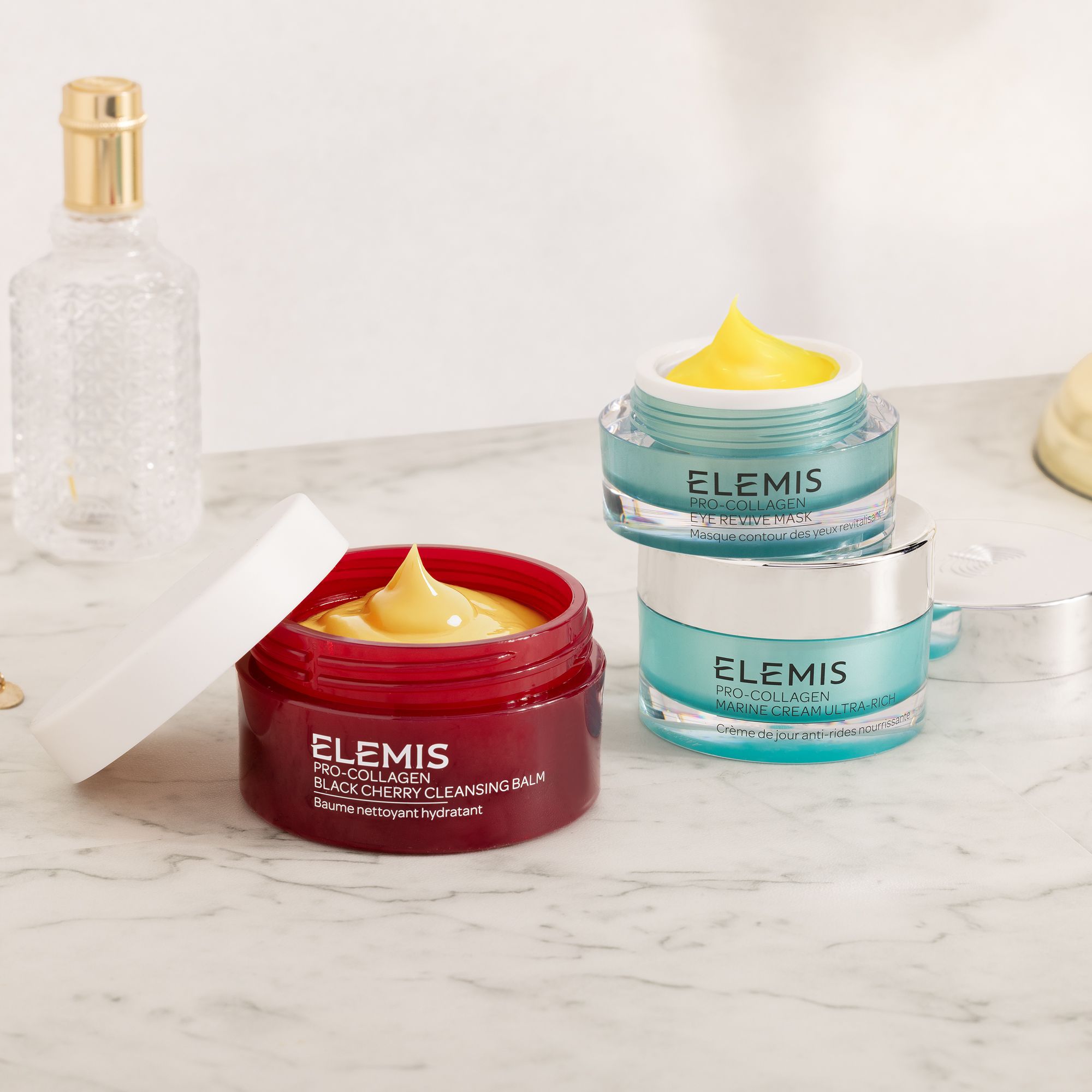 Elemis
Pro-Collagen Skincare
viso con balm Black
Cherry (3pz)