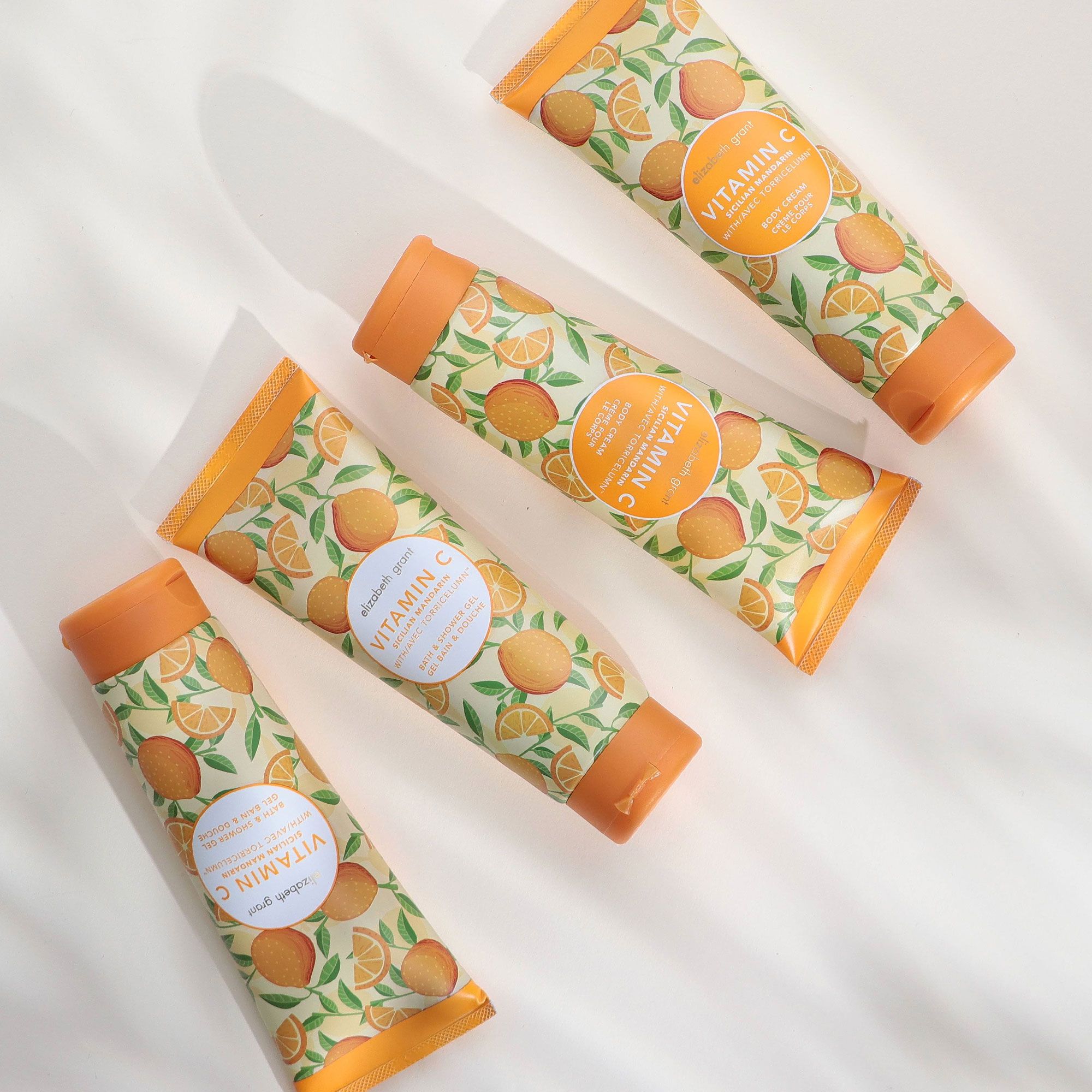 Elizabeth Grant
Kit Vitamin C:
gel doccia e crema
corpo (4x240 ml)