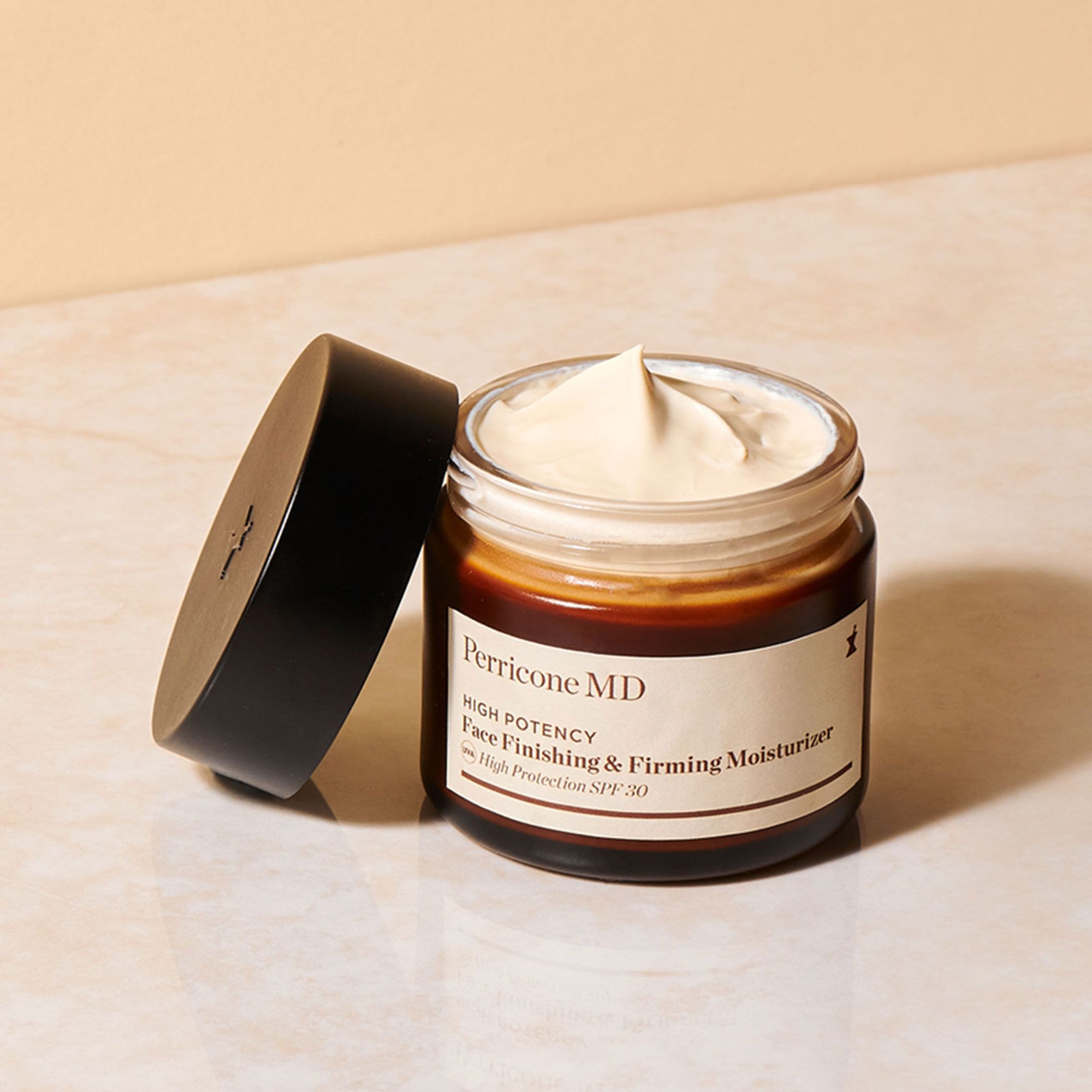 Perricone MD
Face Finishing crema
viso con protezione
SPF30 (59 ml)