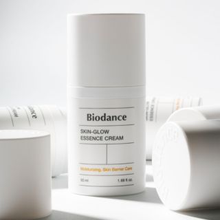 Biodance
Crema viso
Skin-Glow Essence
(50ml)