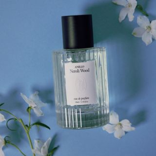 Anillo
Neroli Wood
Eau De Parfum
(50ml)
