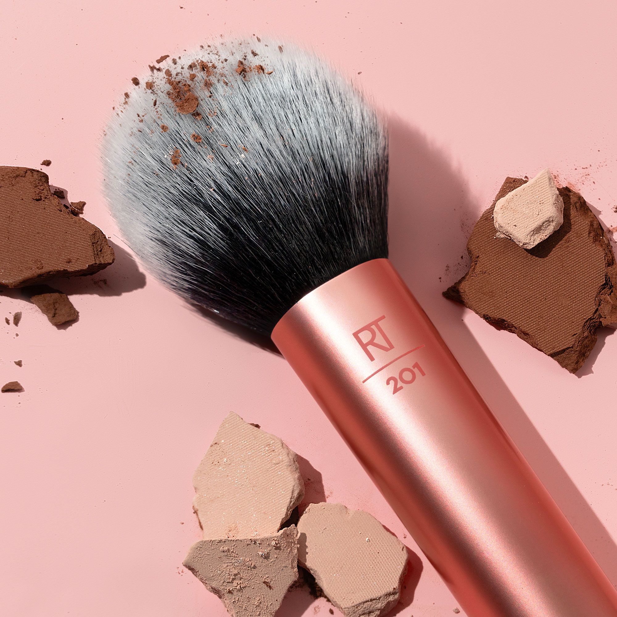 Real Techniques
Pennello per cipria
e polveri
Powder Brush