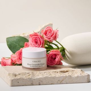Urang
Crema viso nutriente
con ceramidi
e rosa (50ml)