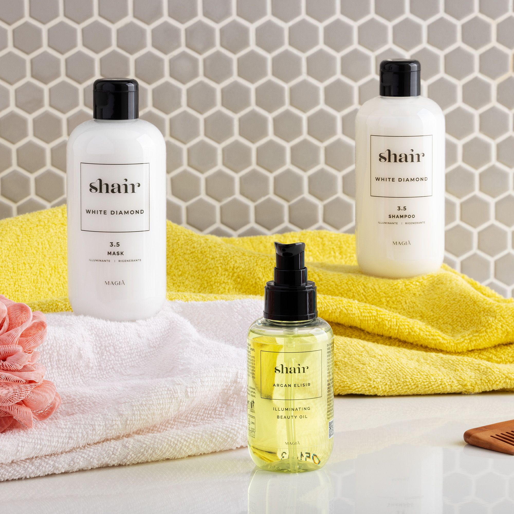 SHAIR
Shampoo e maschera
(2x250ml) + Argan
Elisir (100ml)