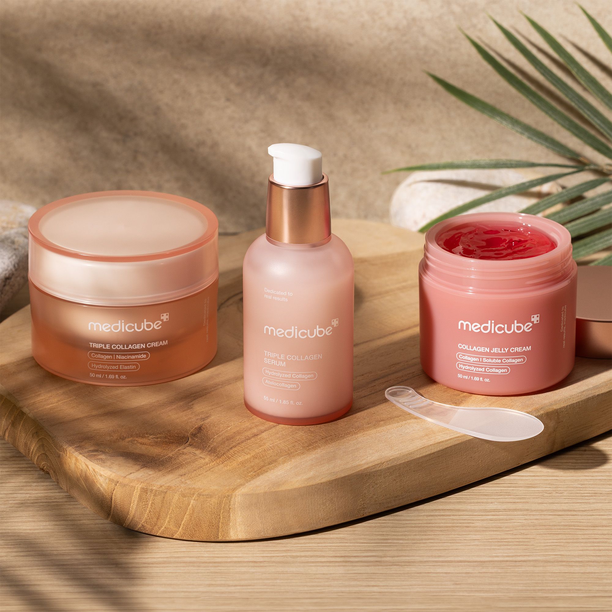 Medicube
Kit Collagen: crema
viso (50ml), jelly
(50ml) e siero (55ml)