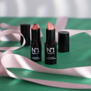 N°1 Perfetto
Rossetto Vermiglio
(4,5g) e Balm
Collagen Rosa (5g)