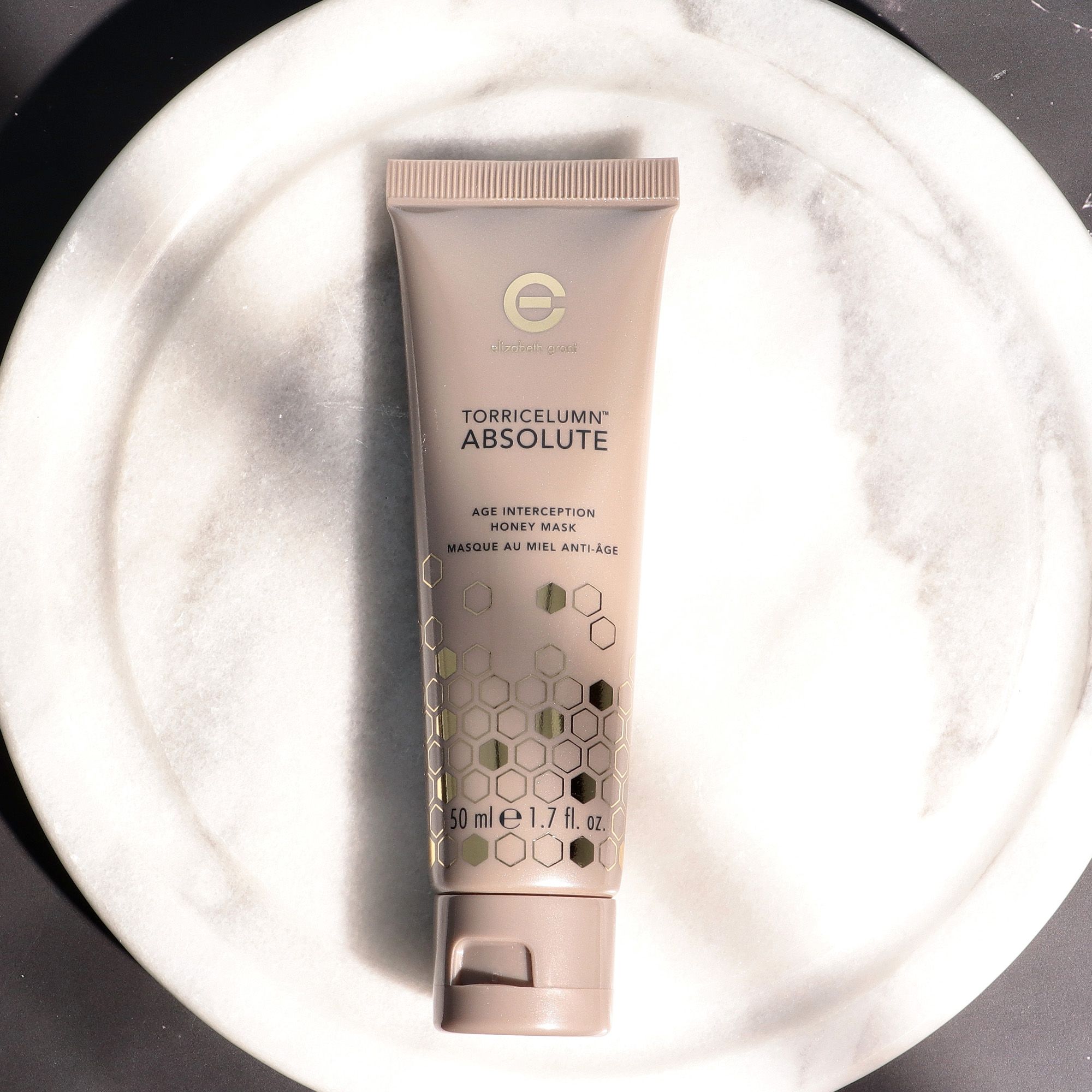 Elizabeth Grant
Maschera viso
Torricelumn Absolute
(50ml)