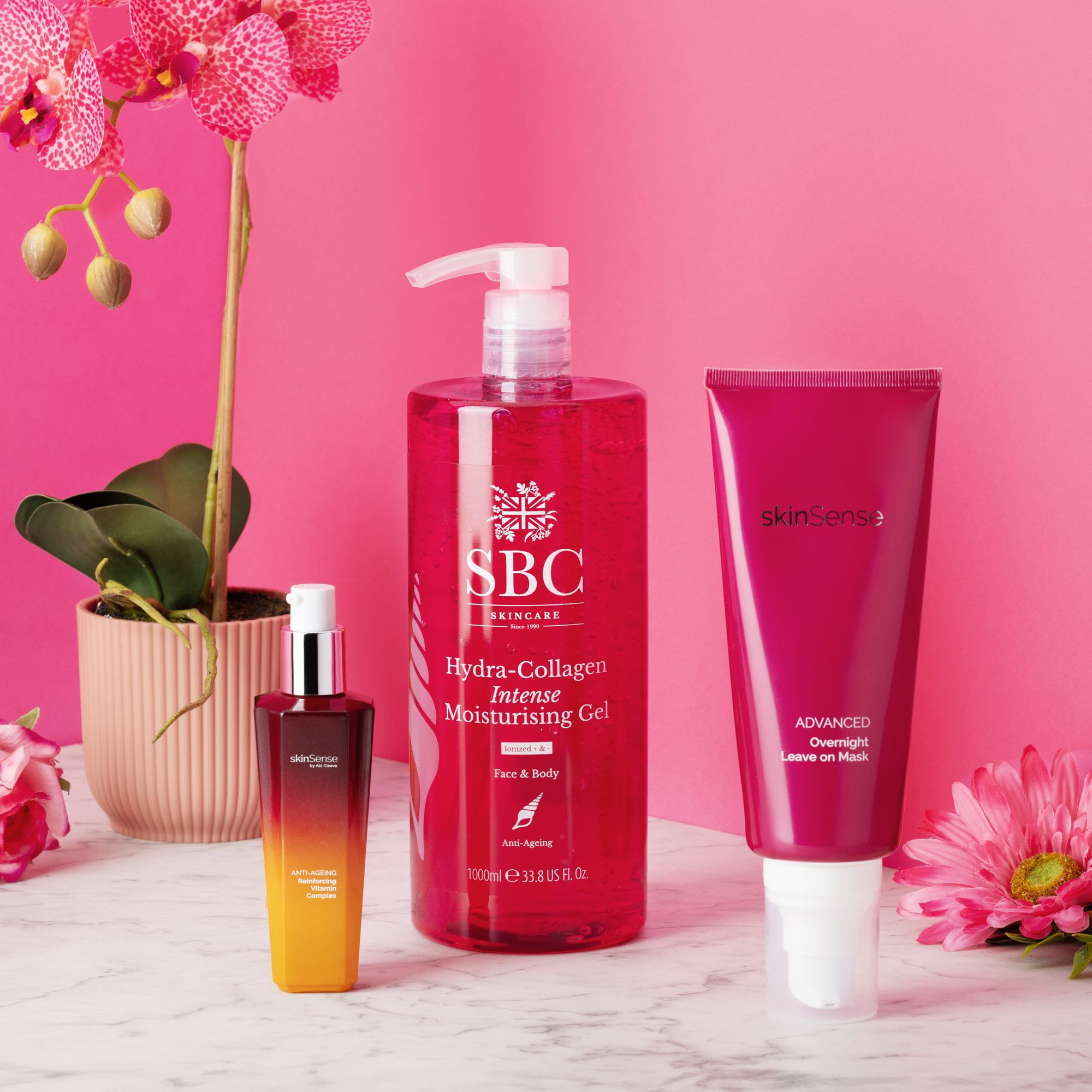Skinsense e SBC
Kit 3 prodotti: gel,
maschera notte e
complesso vitaminico