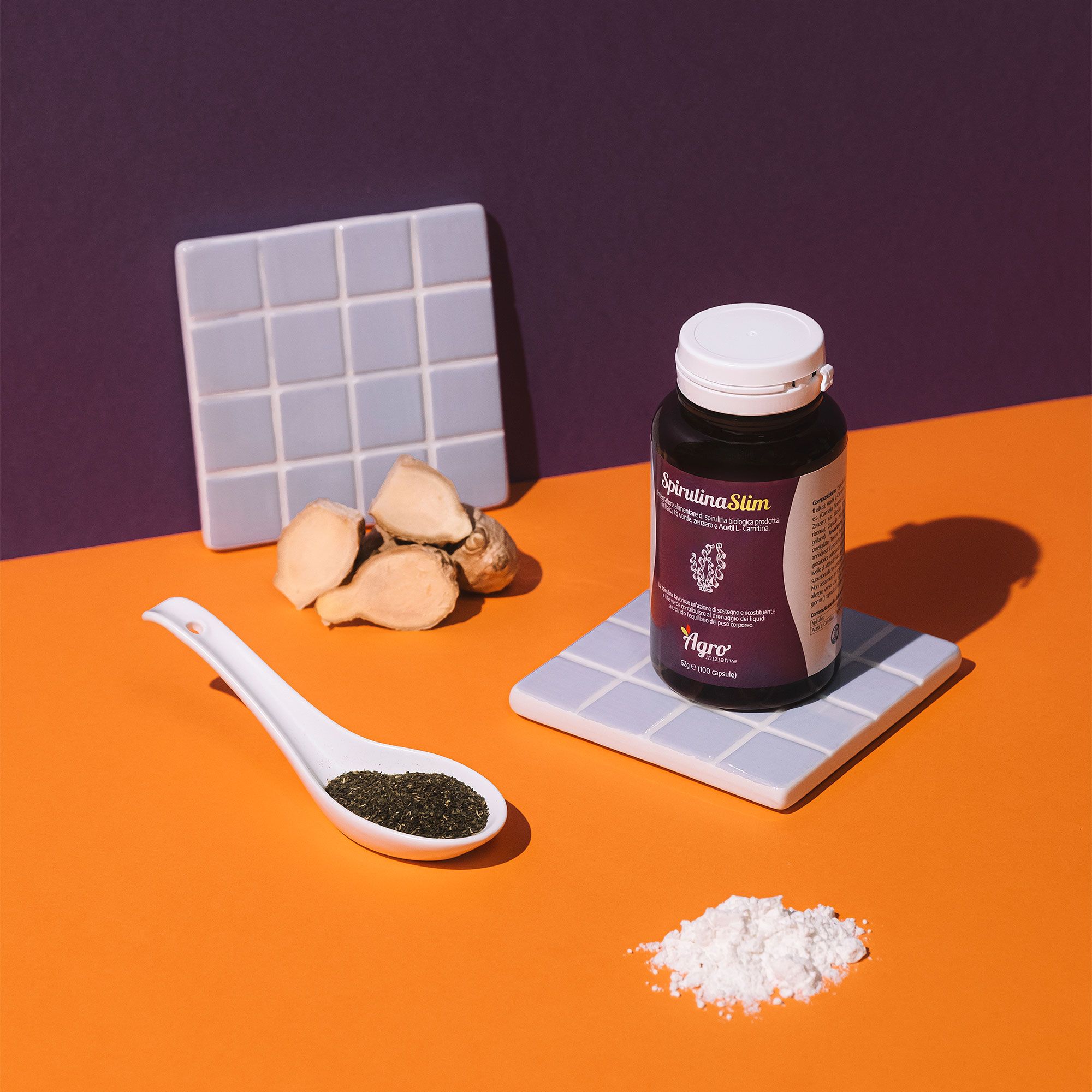 Agroiniziative
SpirulinaSlim
integratore
(62g - 100cps)