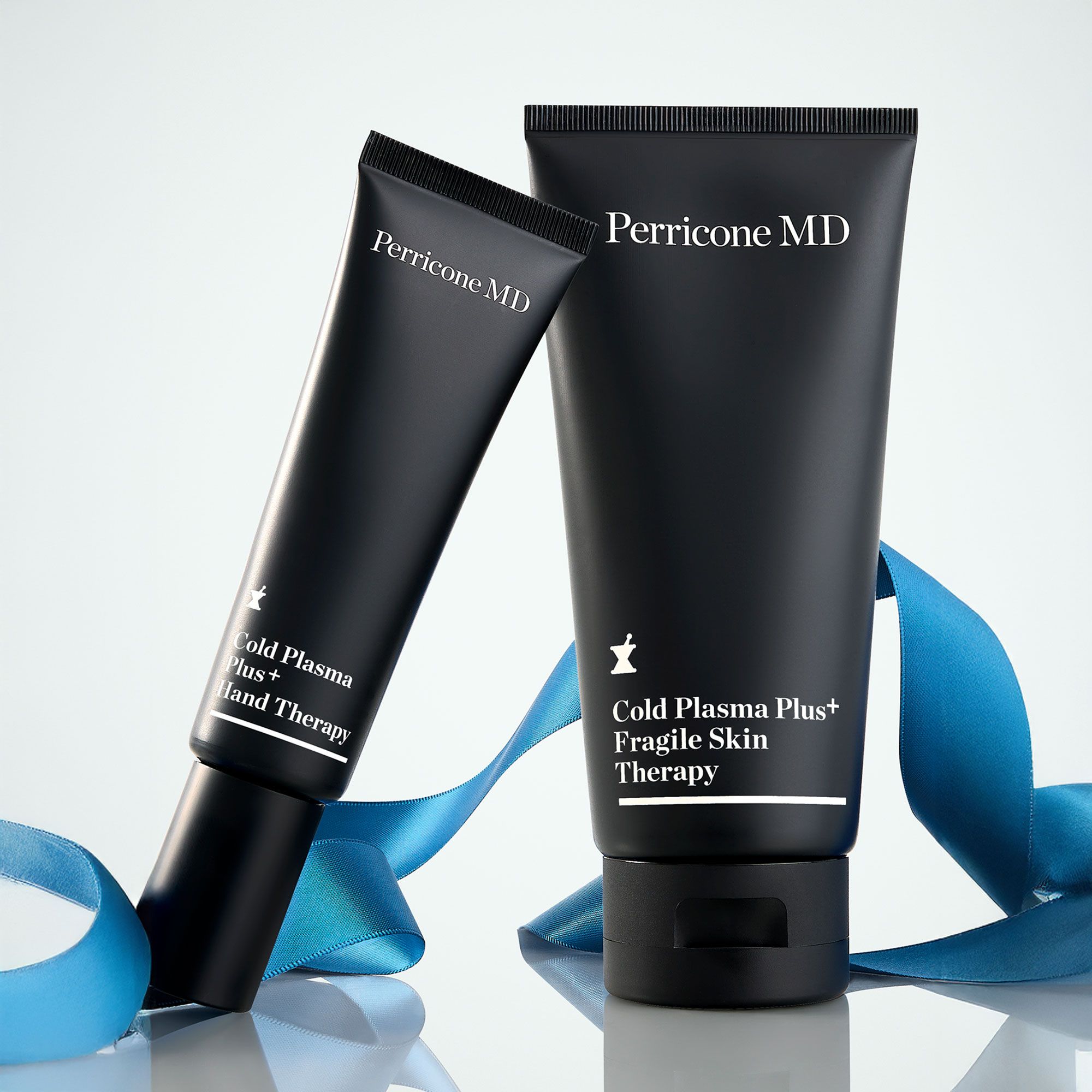 Perricone MD
Cold Plasma Plus+
crema corpo (177ml)
e crema mani (59ml)