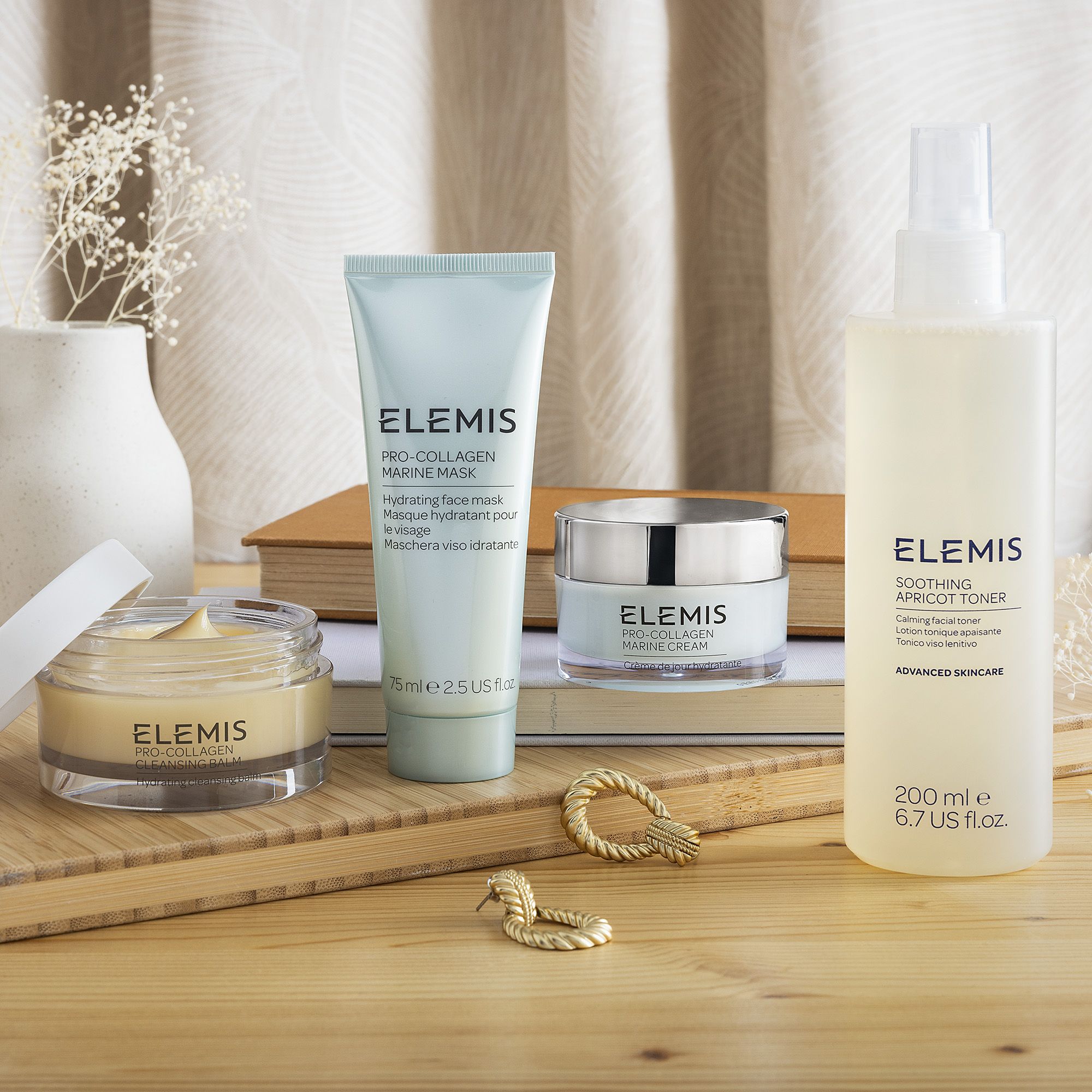 Image of Elemis 4 prodotti viso: detergente, tonico maschera, crema061