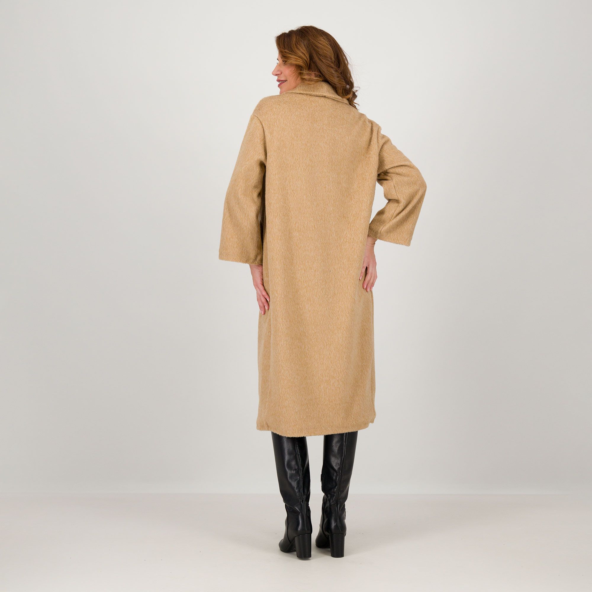 EVA Franco Ciambella Cappotto lungo in teddy rasato con collo rever