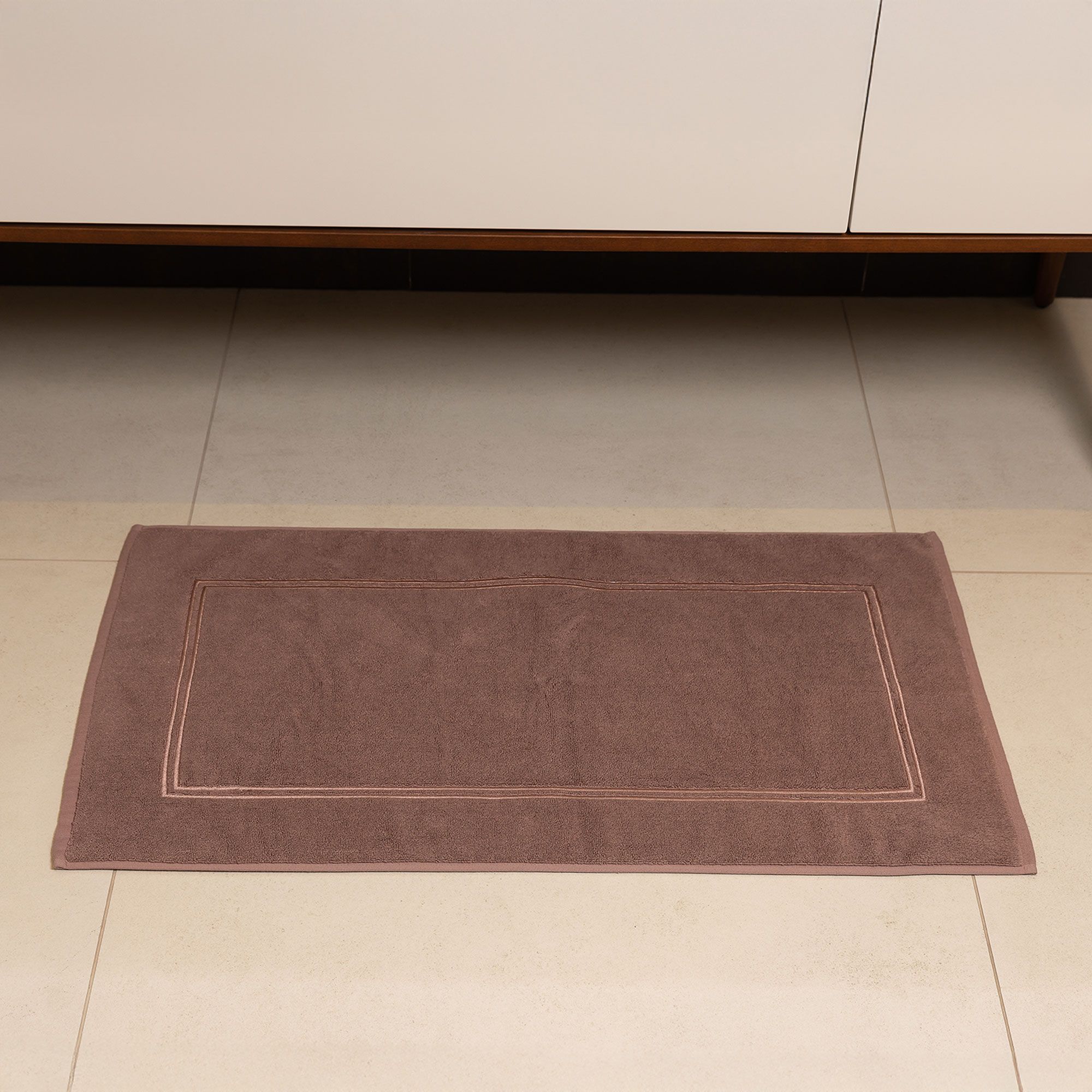 Ferò Tappeto bagno Incanto in cotone low twist 900 gsm