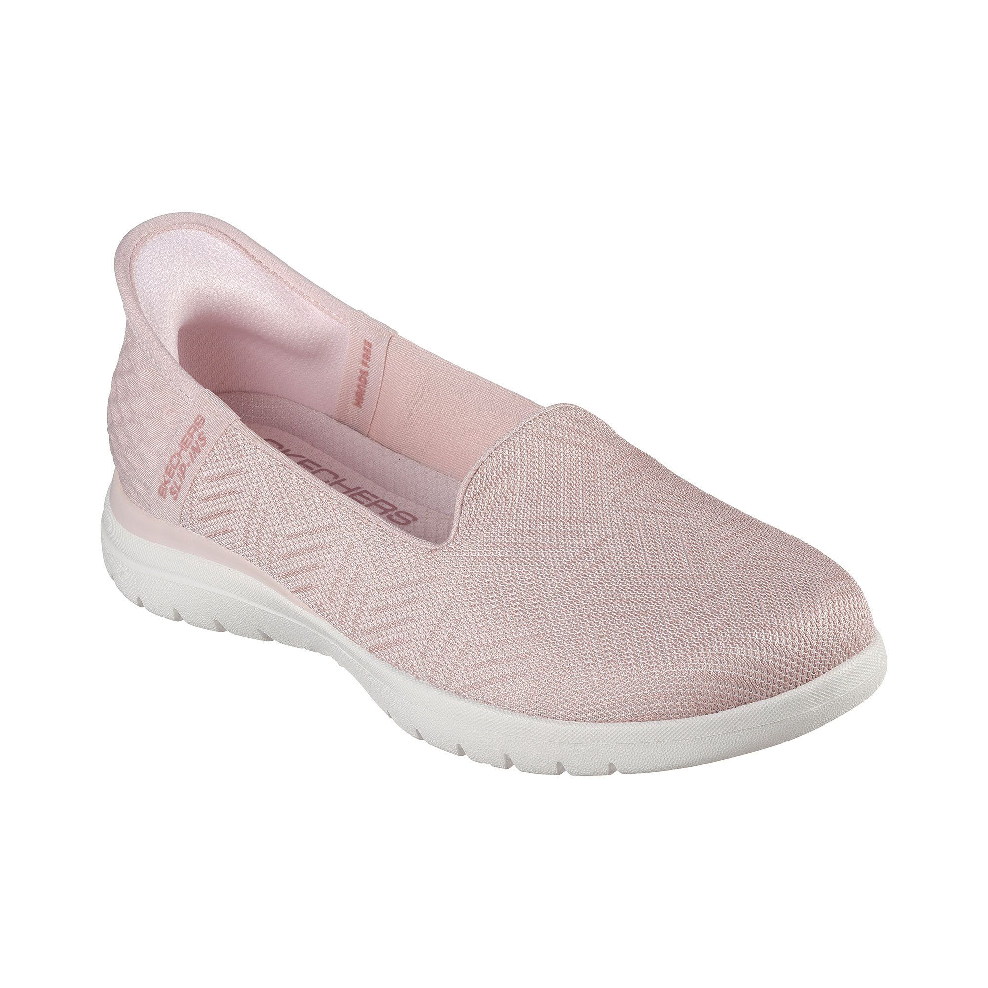Skechers
Slip on
On the go flex