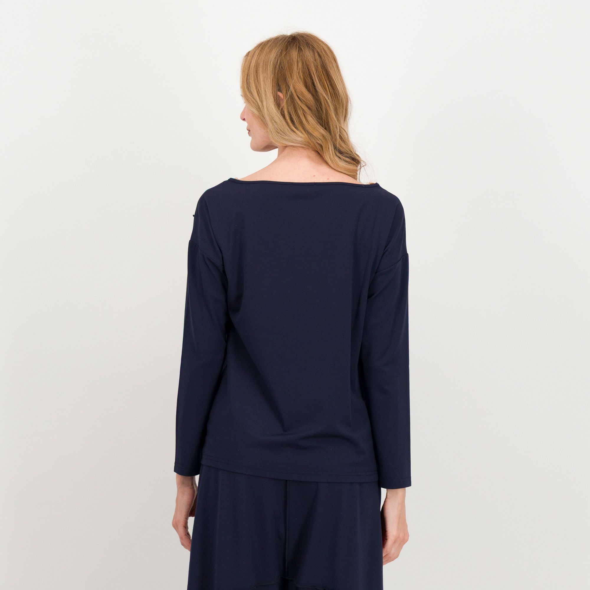 Caterina Lancini Maglia con scollo a barchetta e cuciture a vista