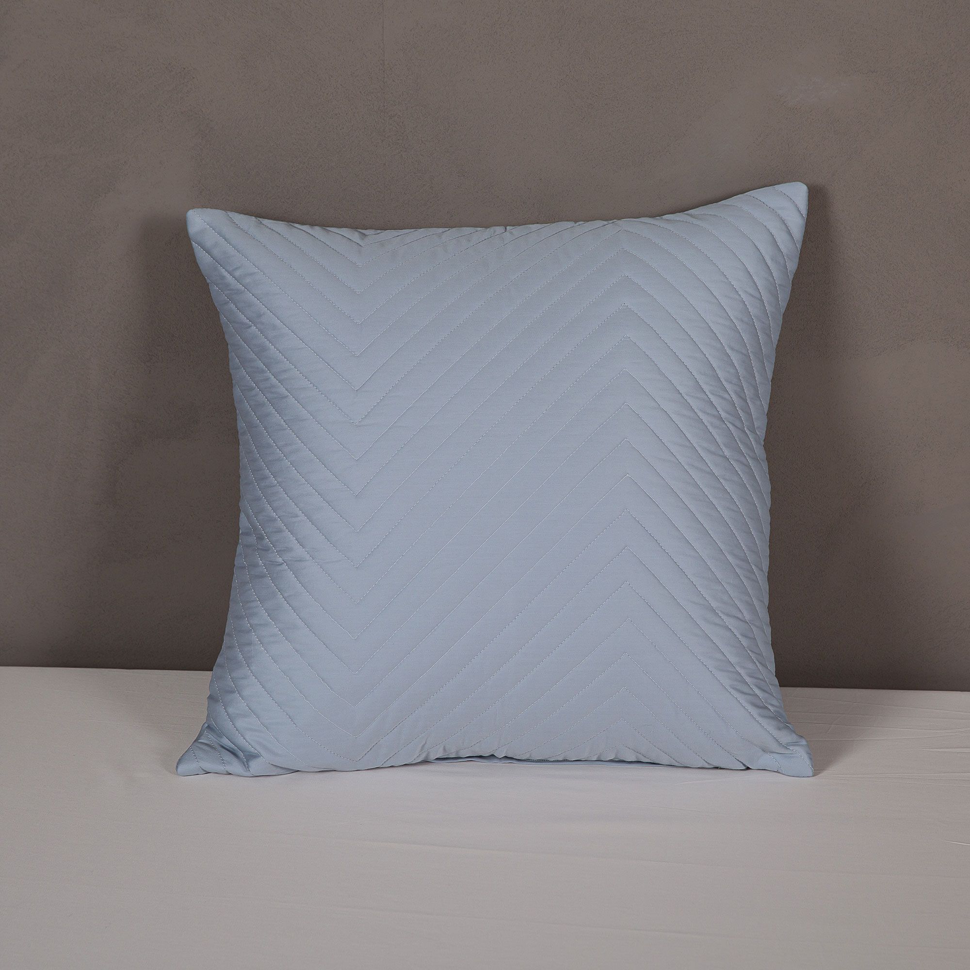 Ferò
Nettuno Federa Arredo
in raso di cotone
con motivo chevron